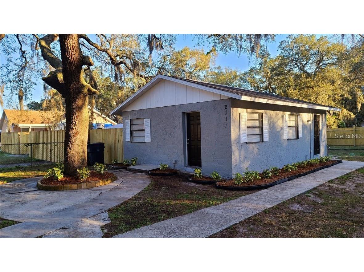 2111 E Caracas Street Tampa FL 33610 T3420679 image1