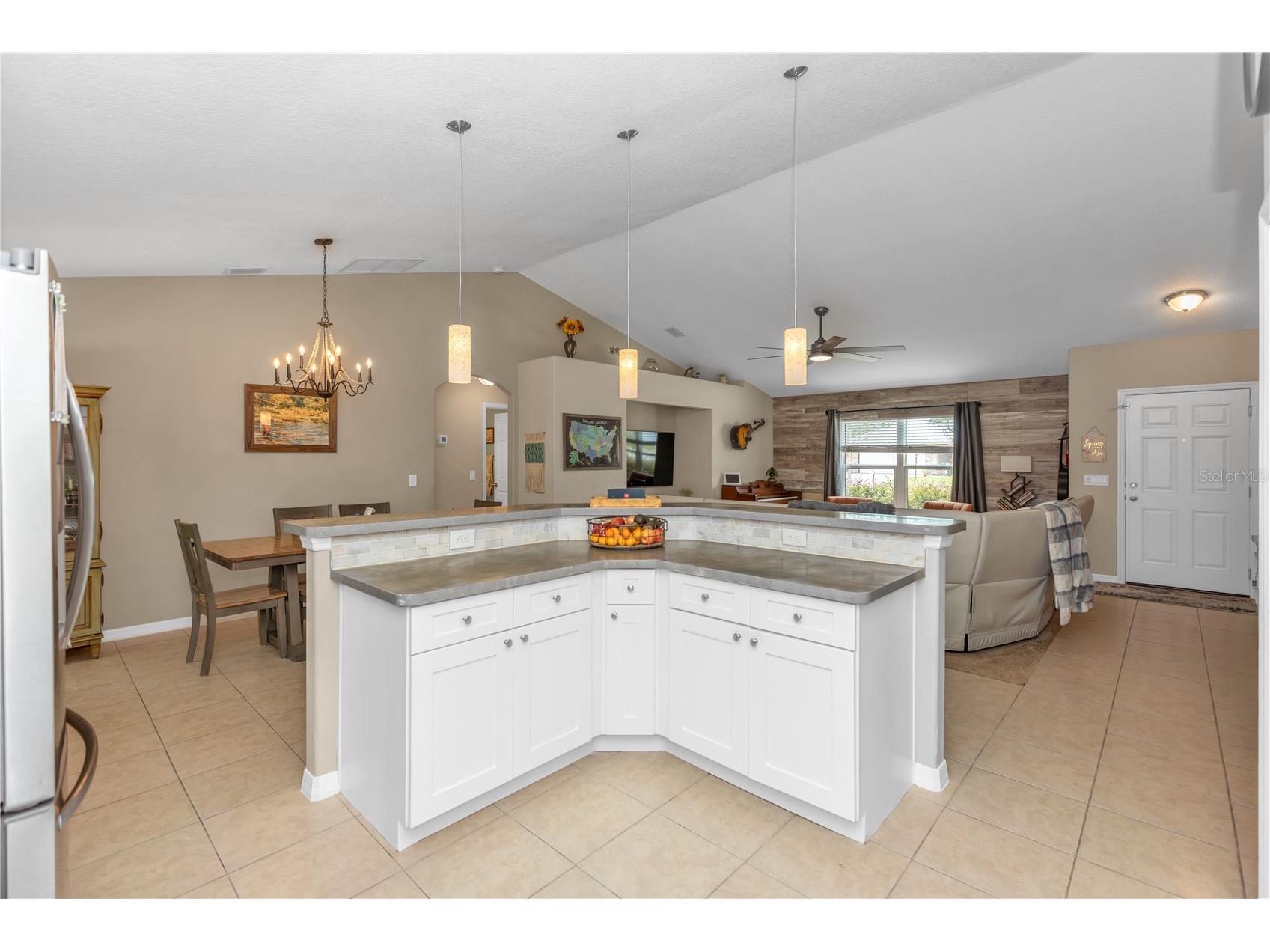 2111 E Parkton Drive Deltona FL 32725 V4949333 image8