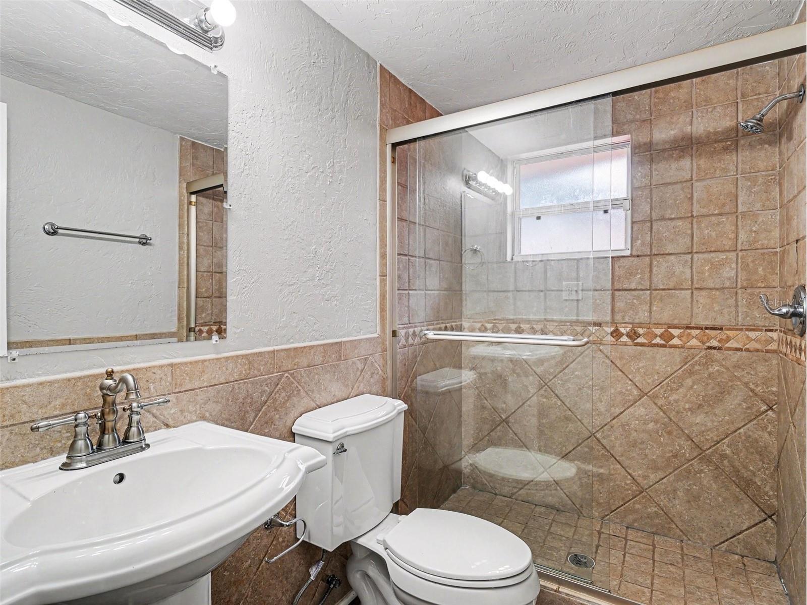 2111 Fairfield Avenue Sarasota FL 34232 O6414126 image15