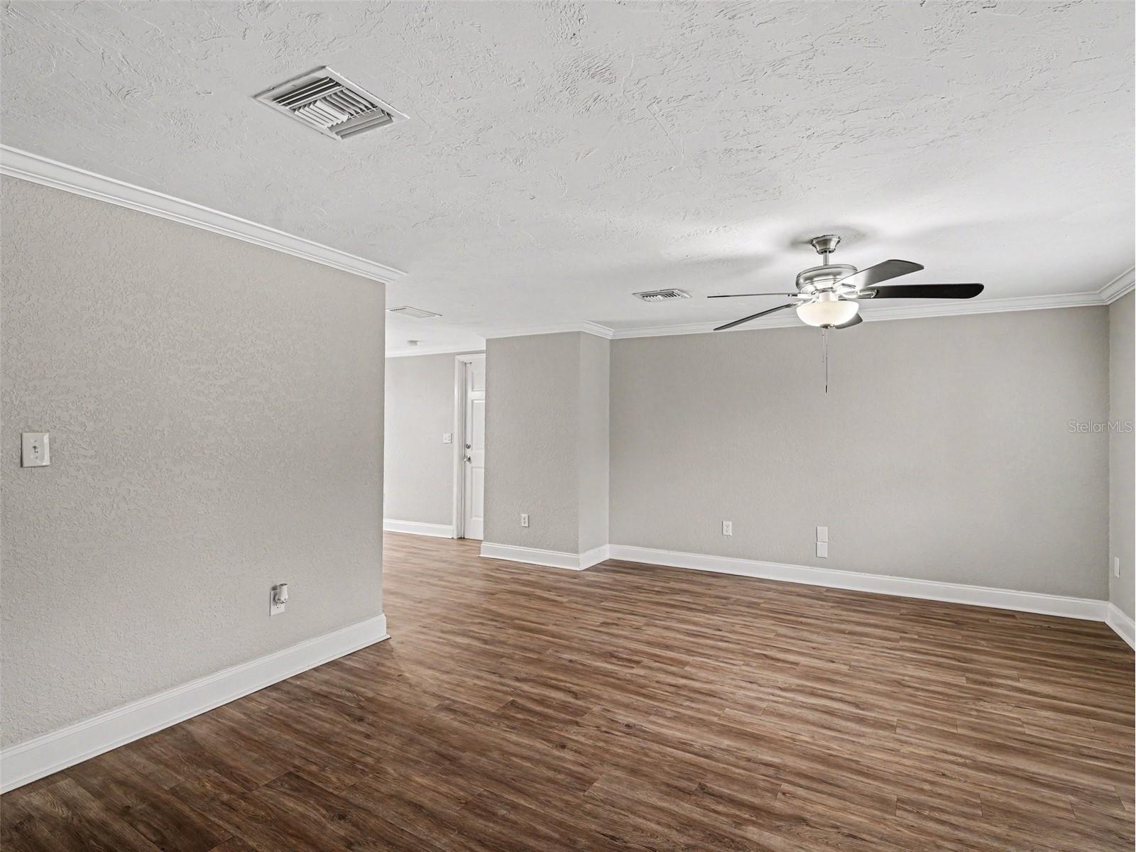 2111 Fairfield Avenue Sarasota FL 34232 O6414126 image8