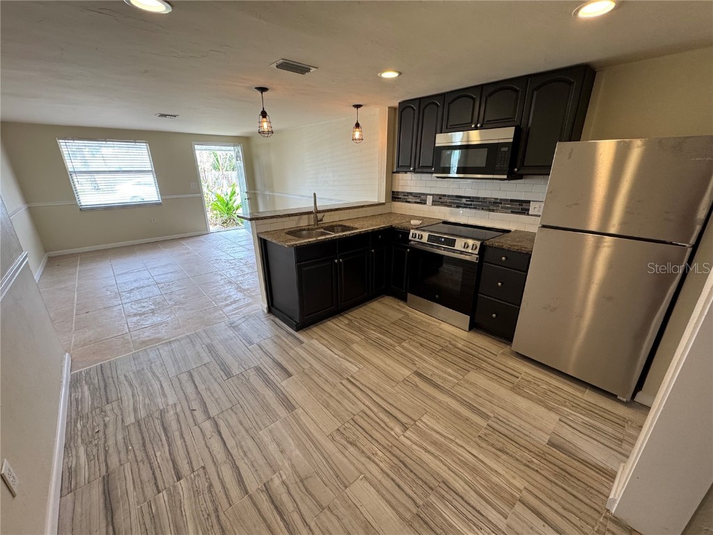 2111 Forked Creek Drive Englewood FL 34223 N6137476 image4