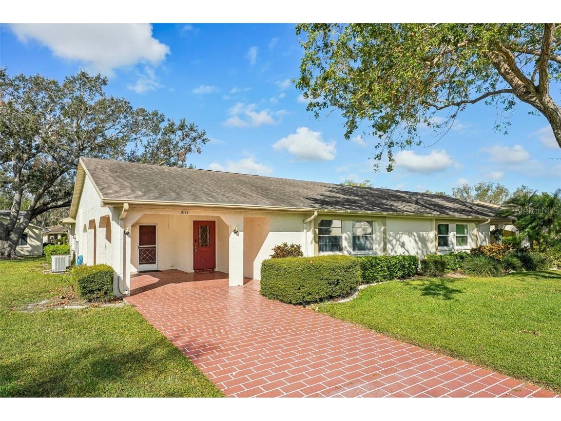 2111 Harleston Place Sun City Center FL 33573 TB8317556 image1