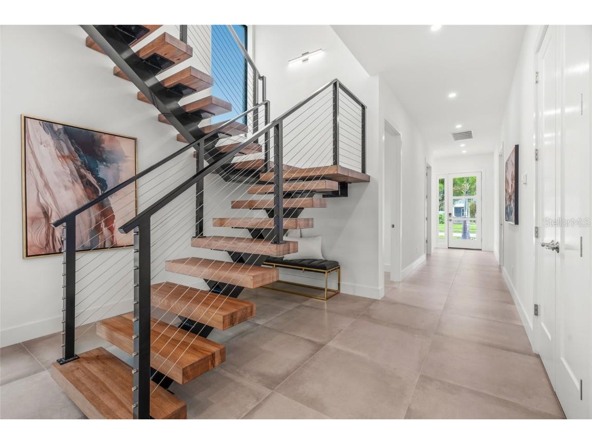 2111 Hawthorne Street Sarasota FL 34239 A4658635 image34