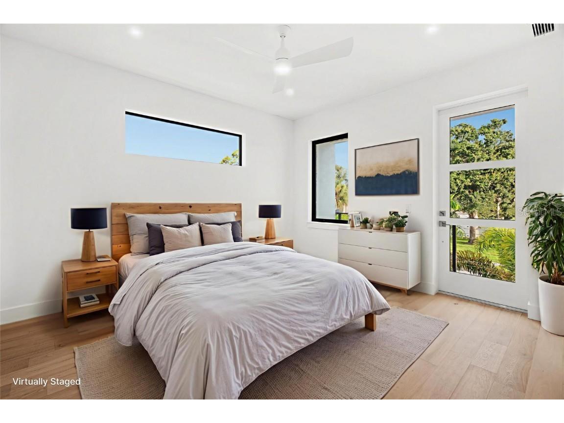 2111 Hawthorne Street Sarasota FL 34239 A4658635 image47