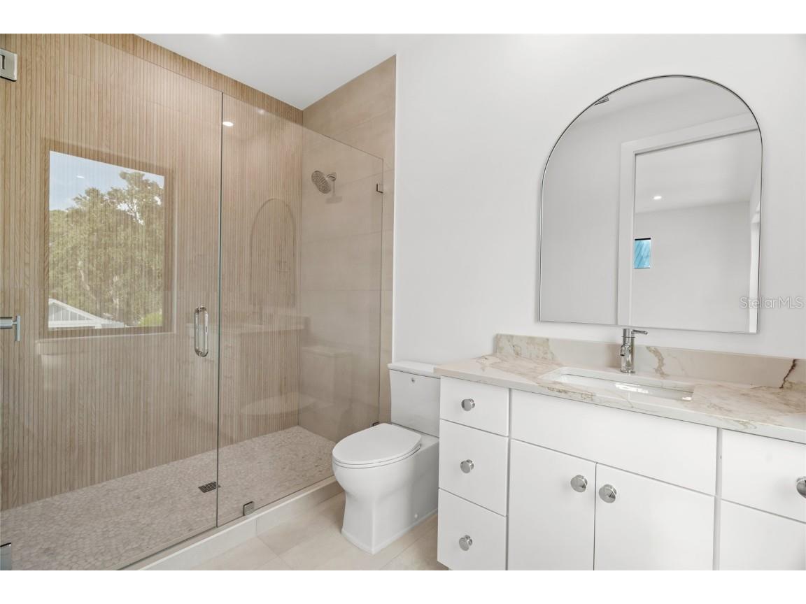 2111 Hawthorne Street Sarasota FL 34239 A4658635 image48