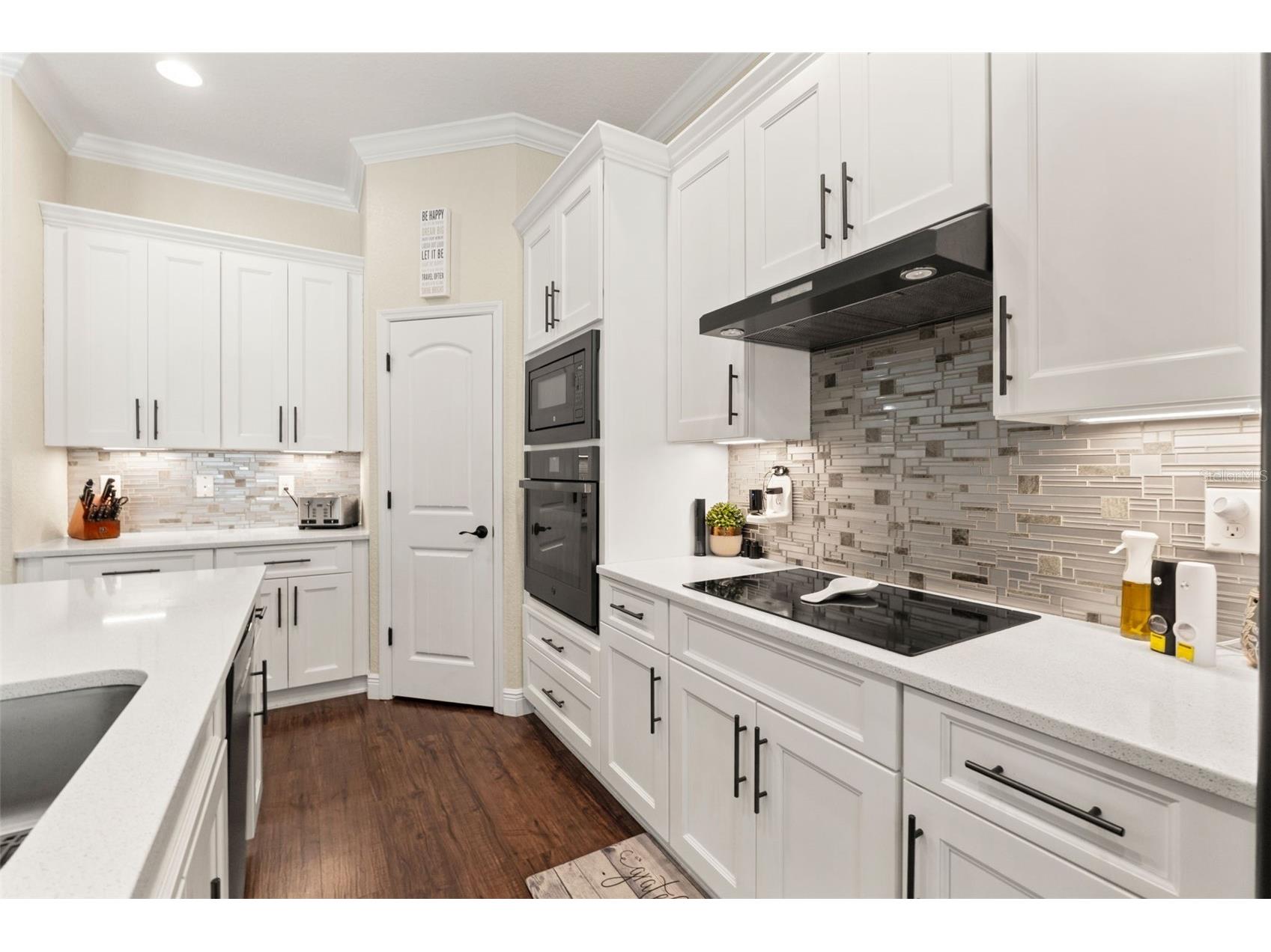 2111 Maximilian Avenue Spring Hill FL 34609 W7884896 image11