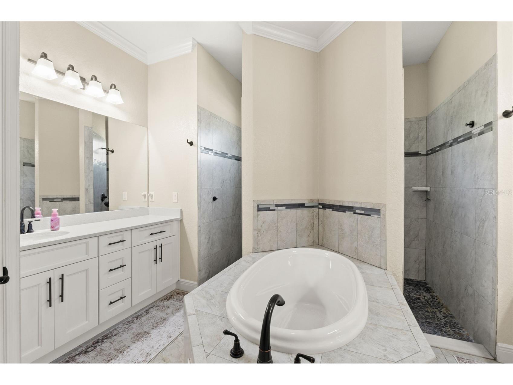 2111 Maximilian Avenue Spring Hill FL 34609 W7884896 image19