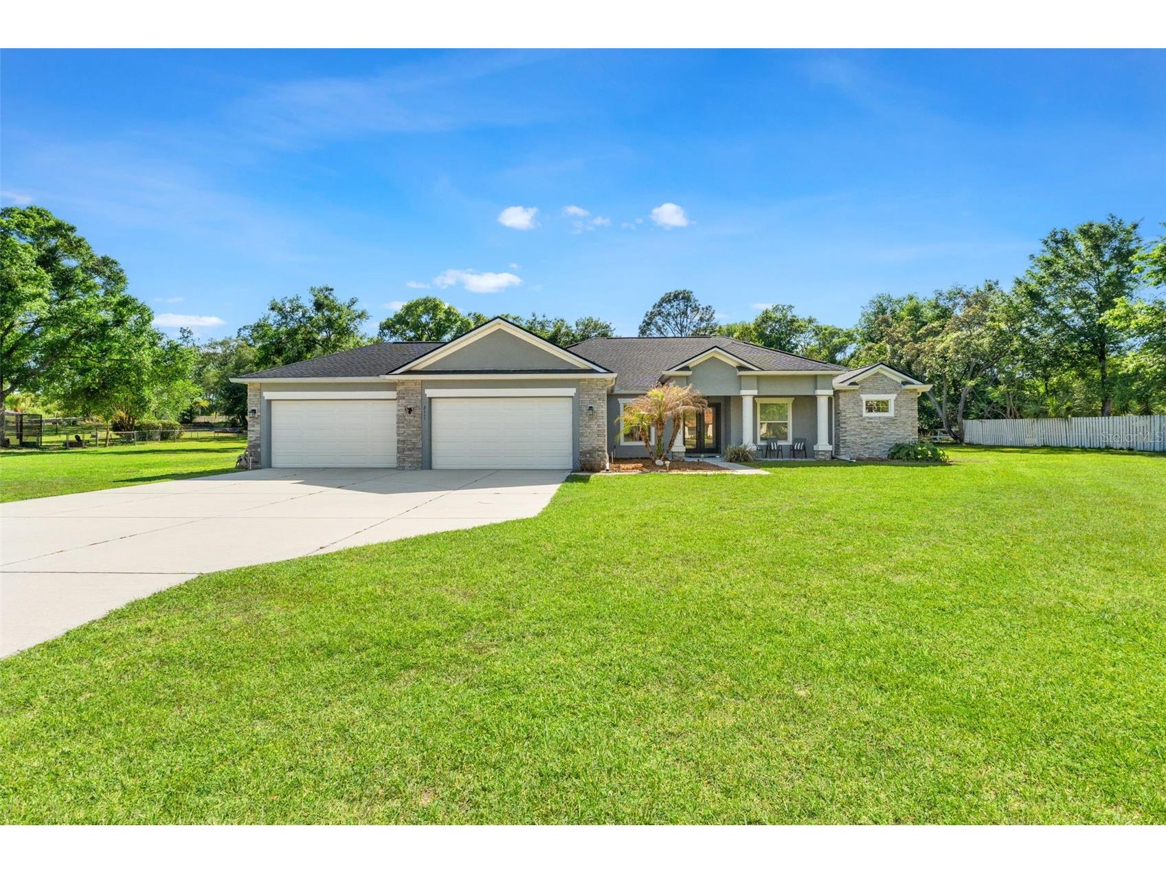 2111 Maximilian Avenue Spring Hill FL 34609 W7884896 image44