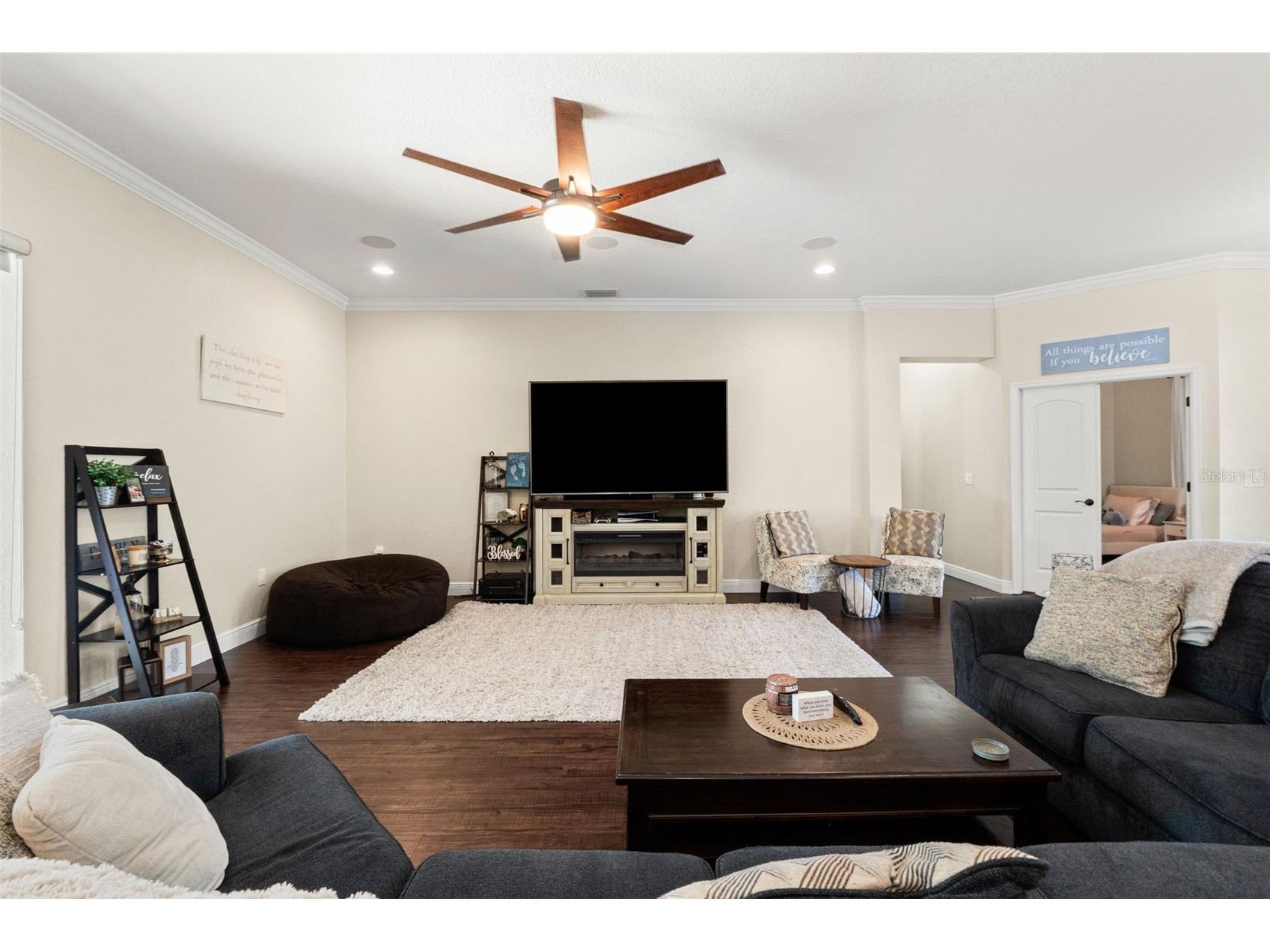 2111 Maximilian Avenue Spring Hill FL 34609 W7884896 image6