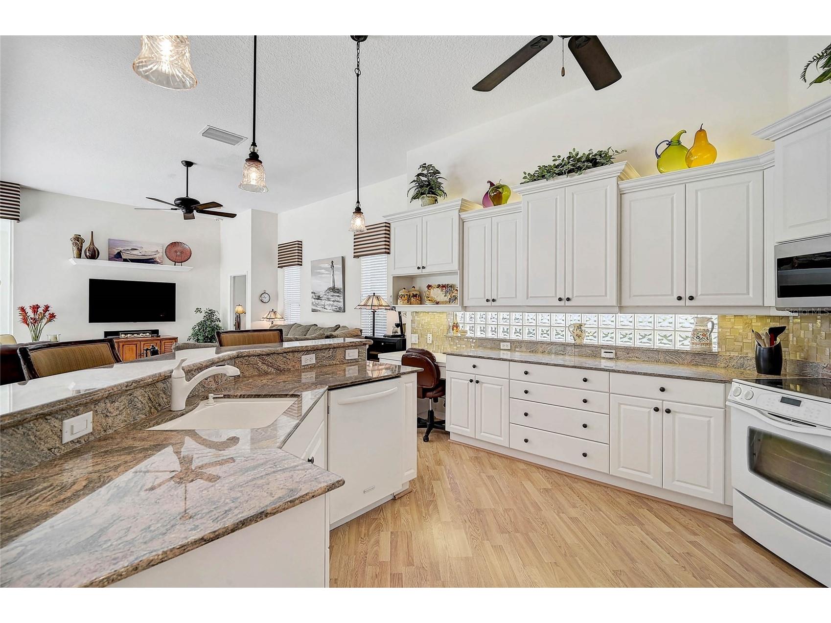 2111 Muskogee Trail Nokomis FL 34275 A4671911 image26