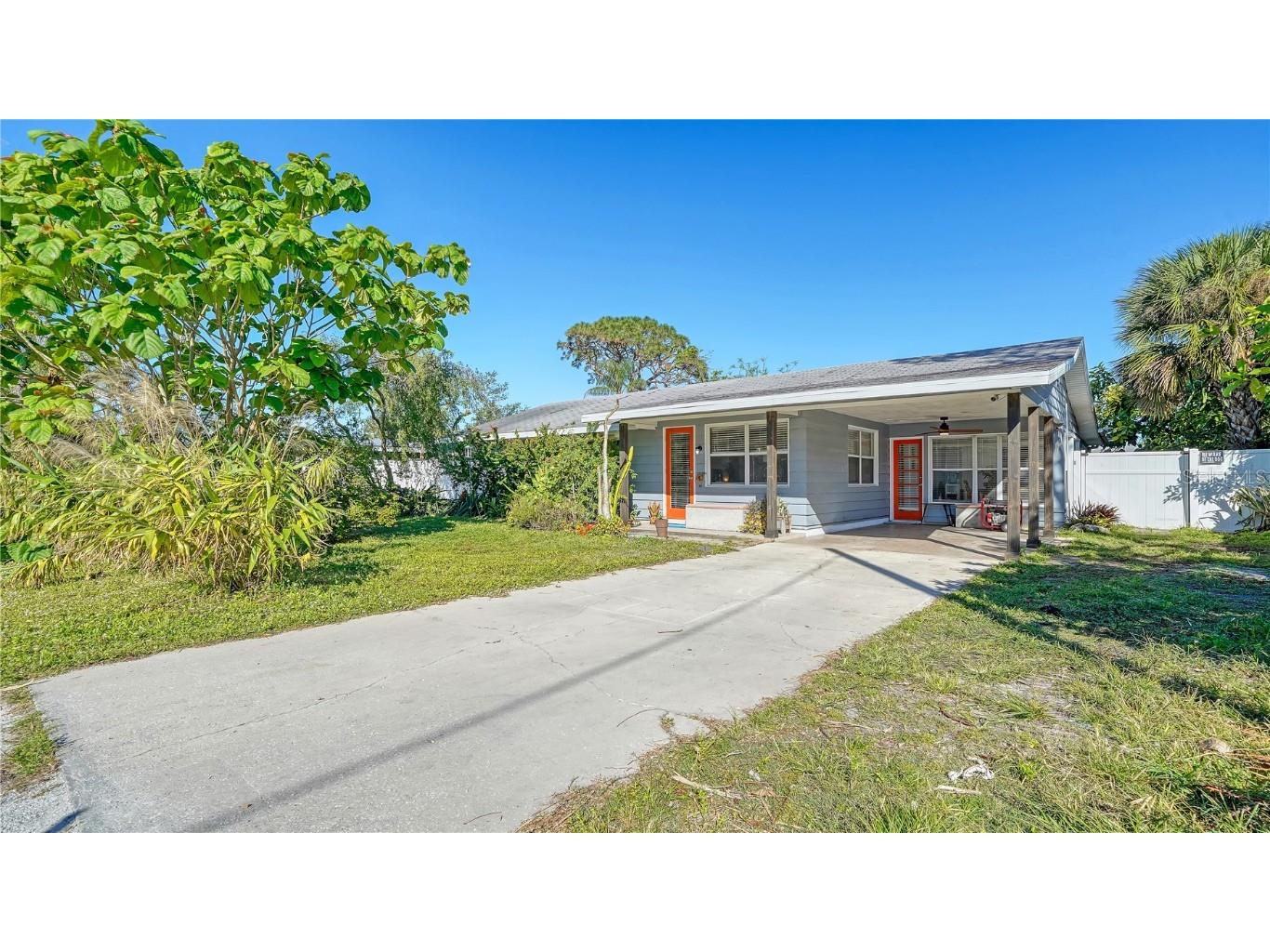 2111 Outer Drive Sarasota FL 34231 A4629974 image1