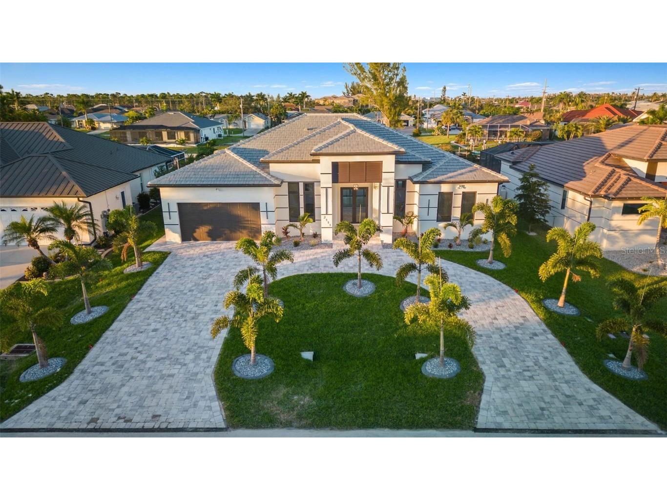 2111 SW 40th Street Cape Coral FL 33914 C7484537 image1