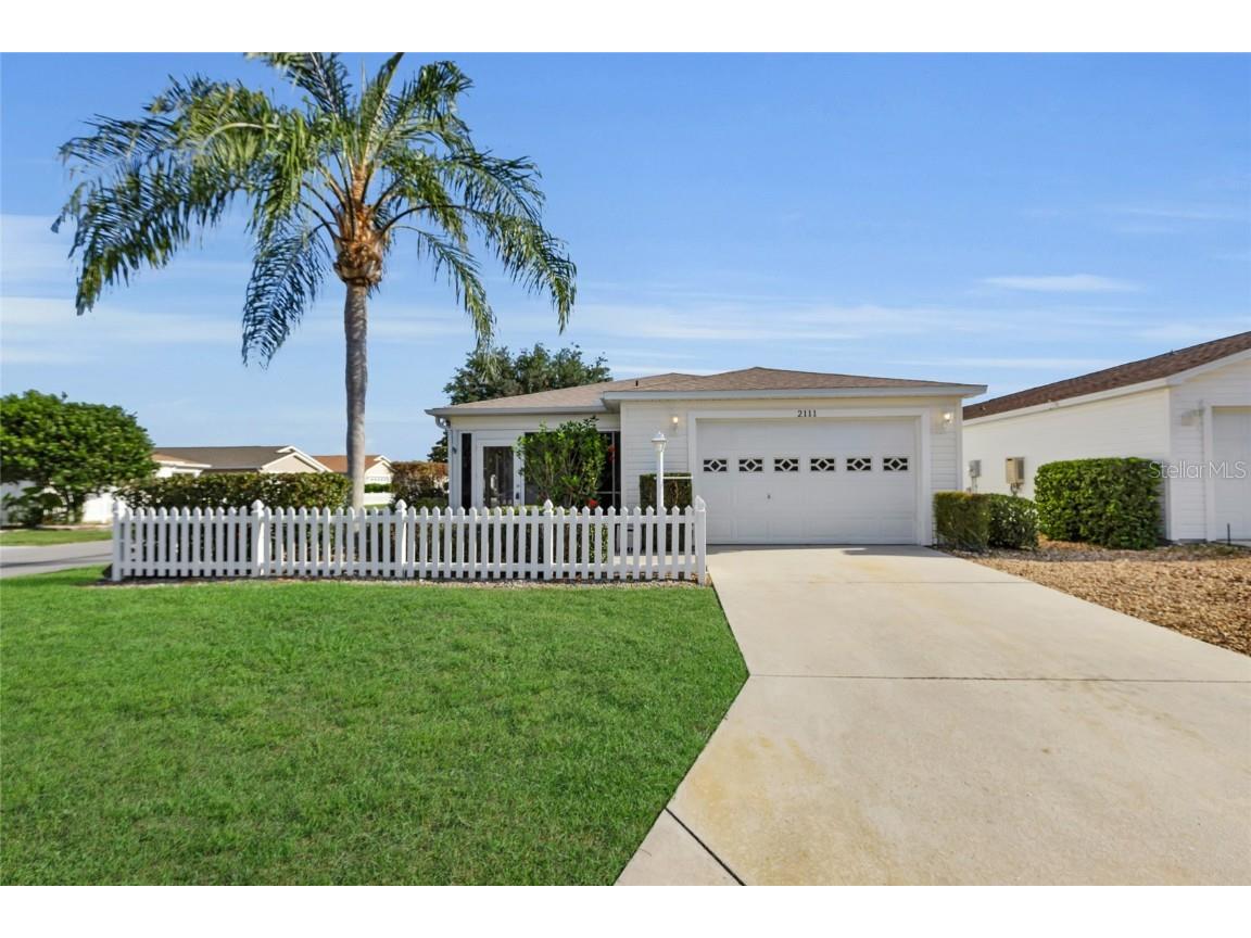 2111 Thornton Terrace The Villages FL 32162 G5097469 image1
