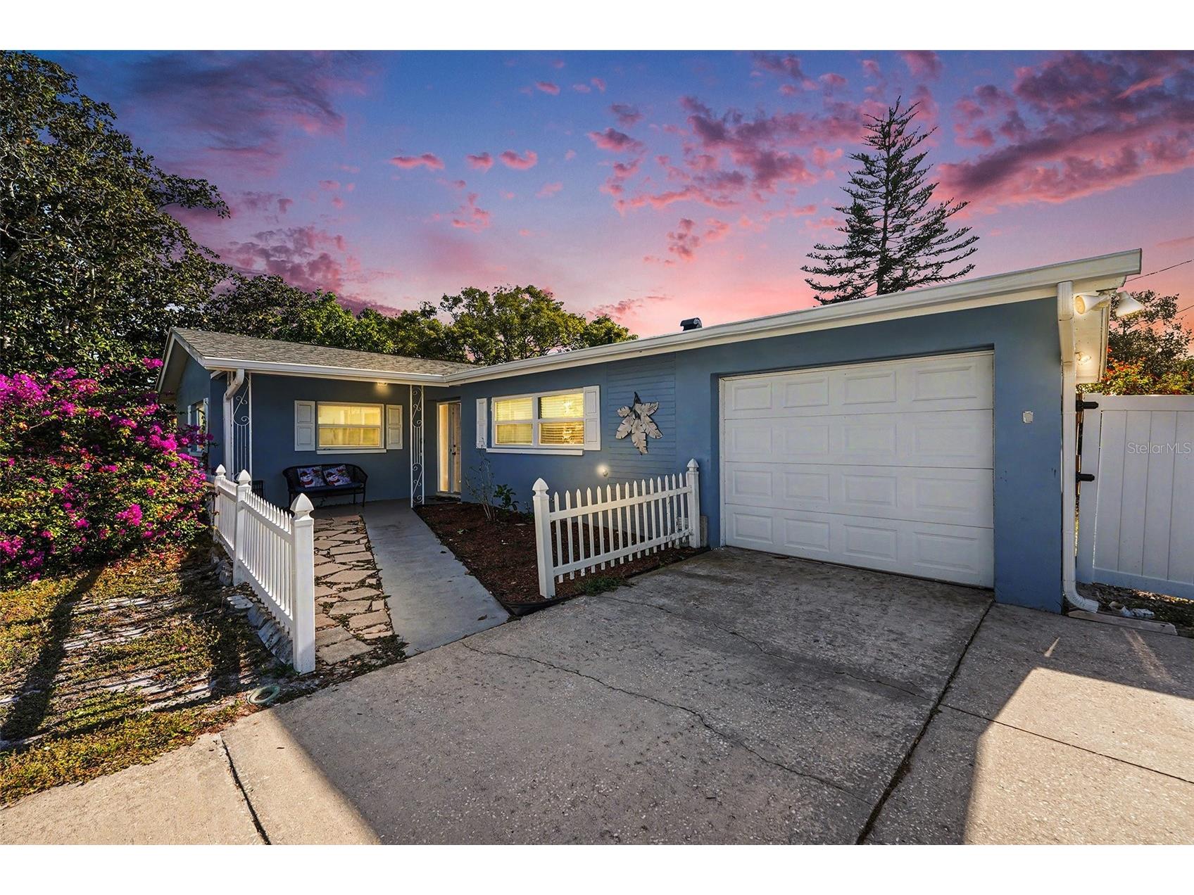 2111 Timber Lane Clearwater FL 33763 TB8457274 image1