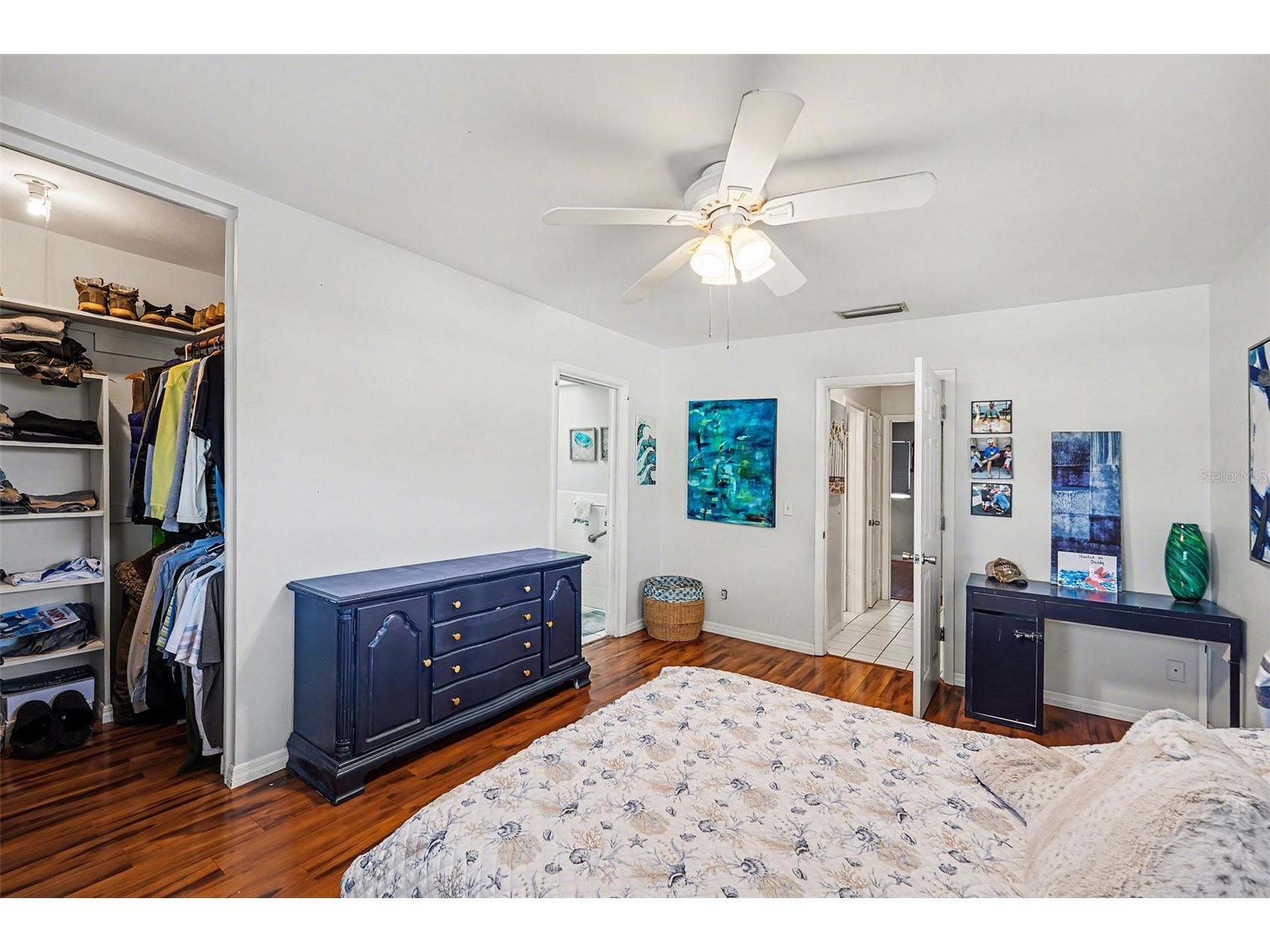 2111 Timber Lane Clearwater FL 33763 TB8457274 image16