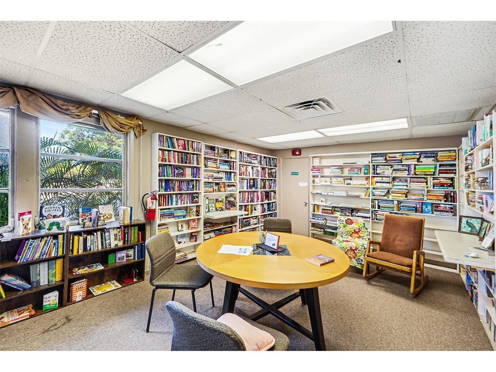 2111 Timber Lane Clearwater FL 33763 TB8457274 image24