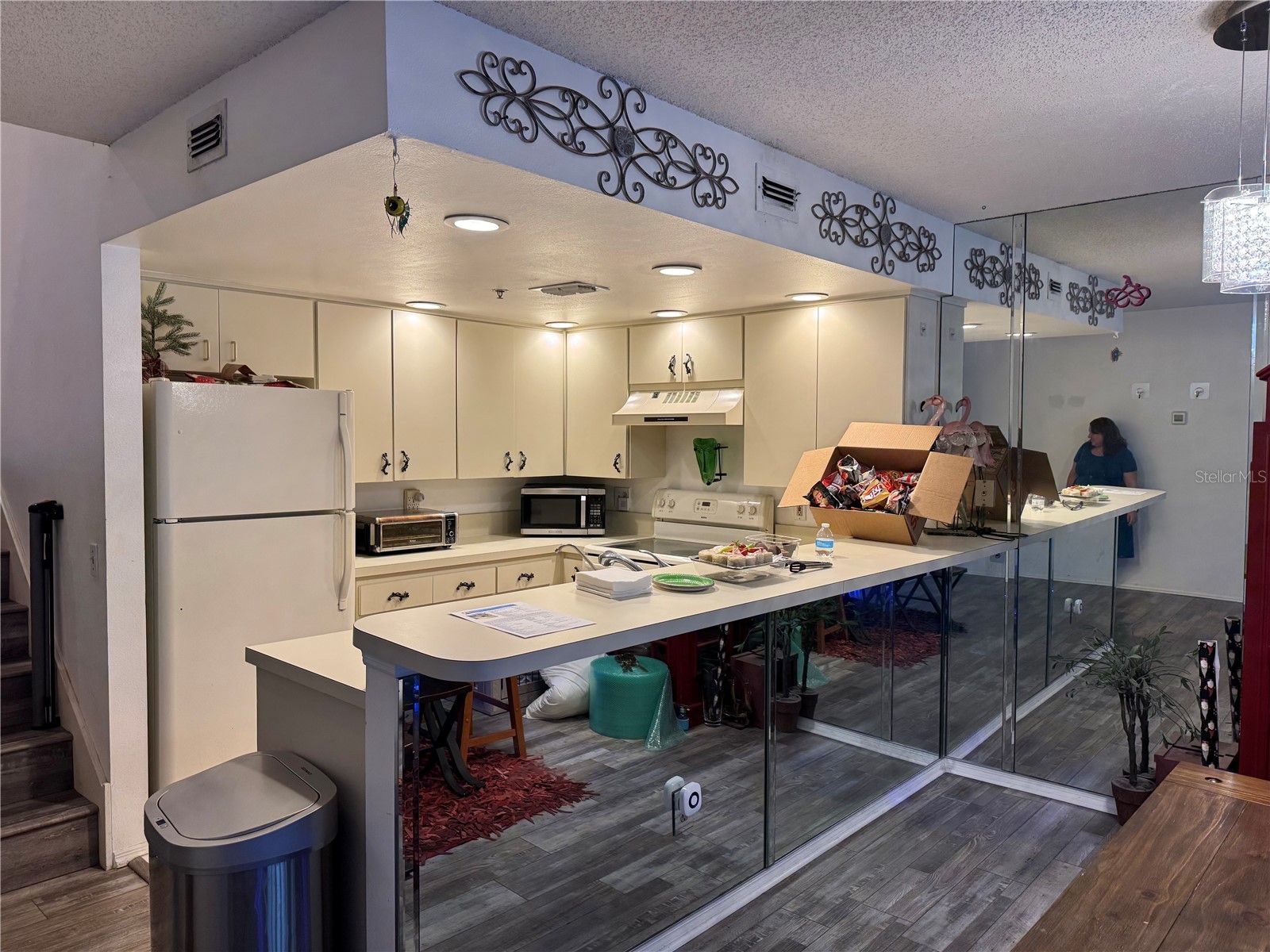 2111 Vista Del Sol Circle #403 Lutz FL 33558 W7882590 image3