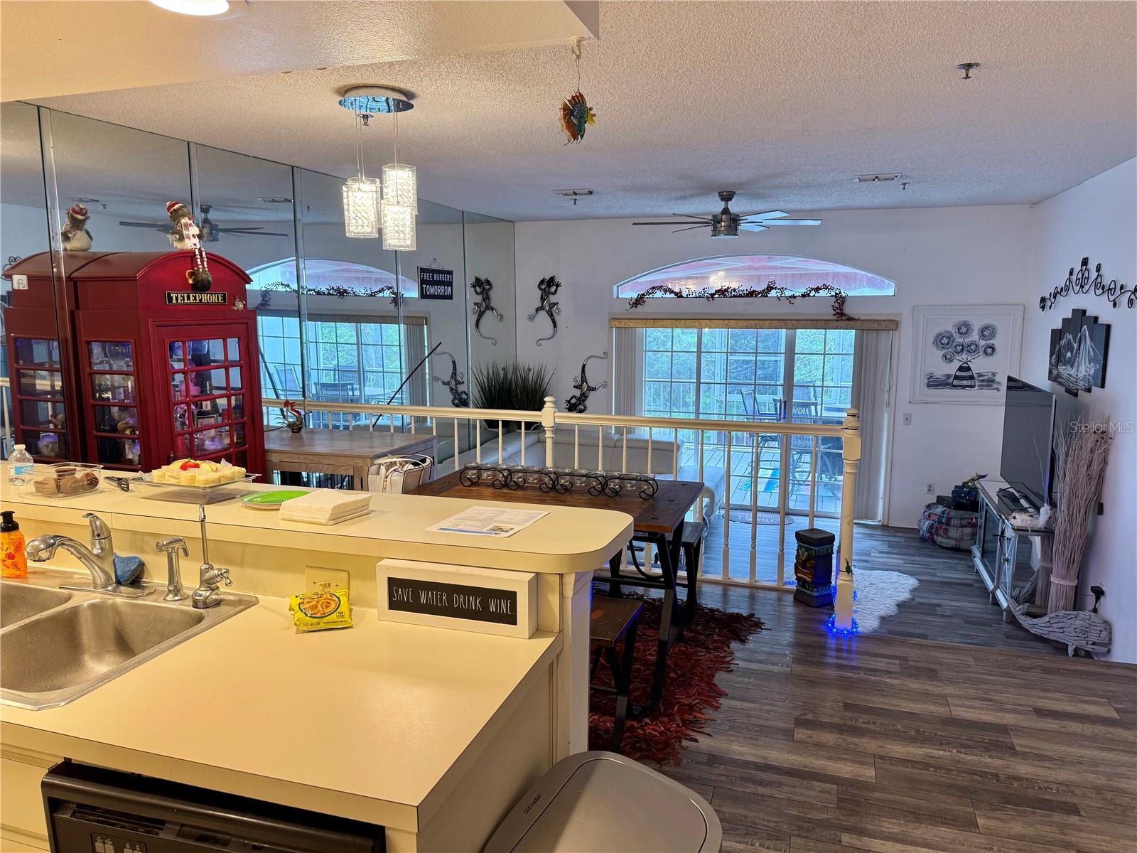 2111 Vista Del Sol Circle #403 Lutz FL 33558 W7882590 image4