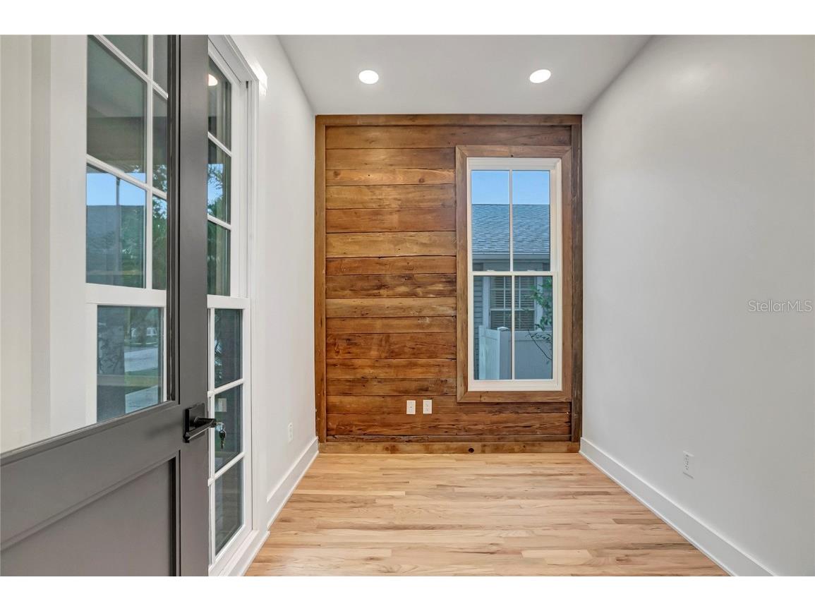 2111 W Cleveland Street Tampa FL 33606 TB8440688 image10