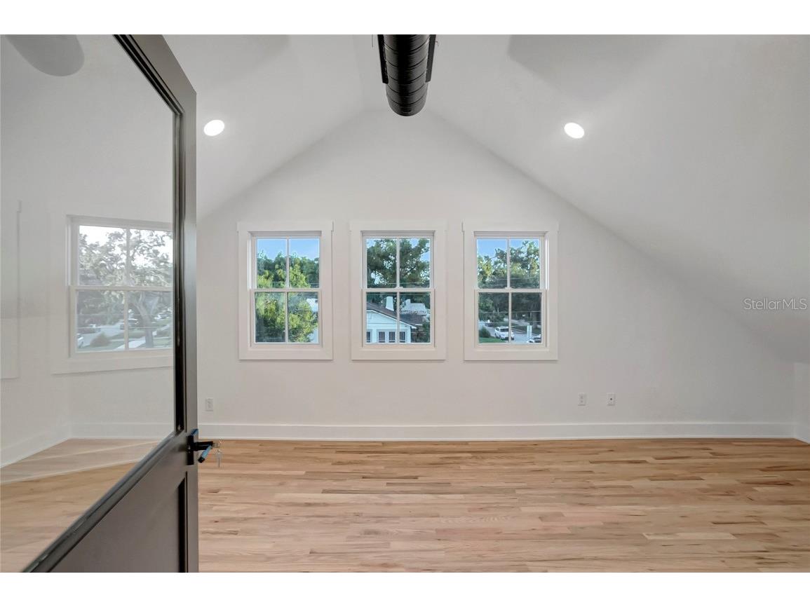 2111 W Cleveland Street Tampa FL 33606 TB8440688 image28