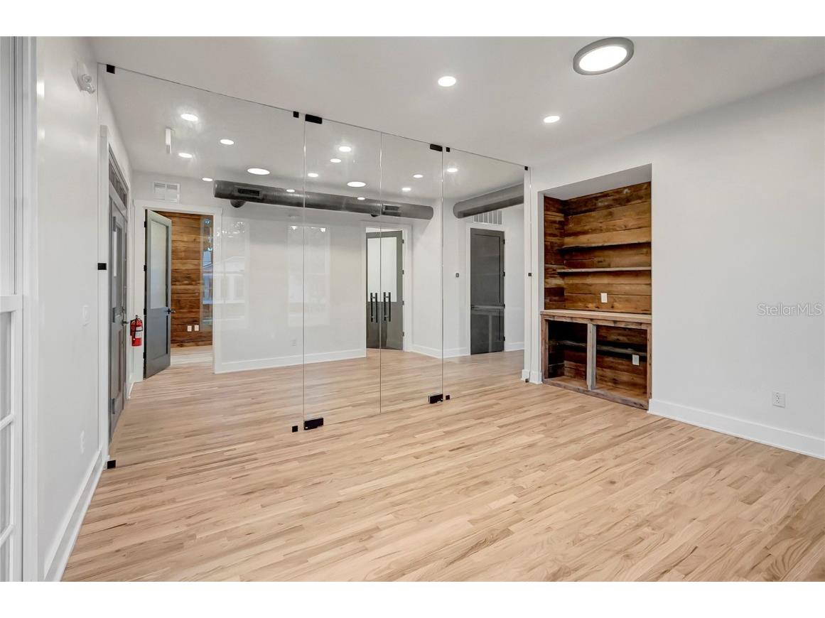 2111 W Cleveland Street Tampa FL 33606 TB8440688 image8