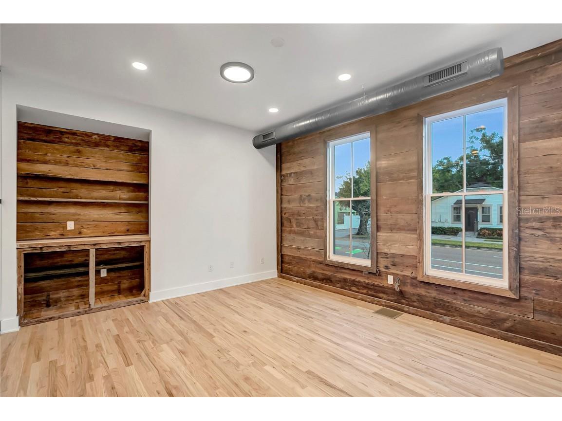 2111 W Cleveland Street Tampa FL 33606 TB8456952 image7