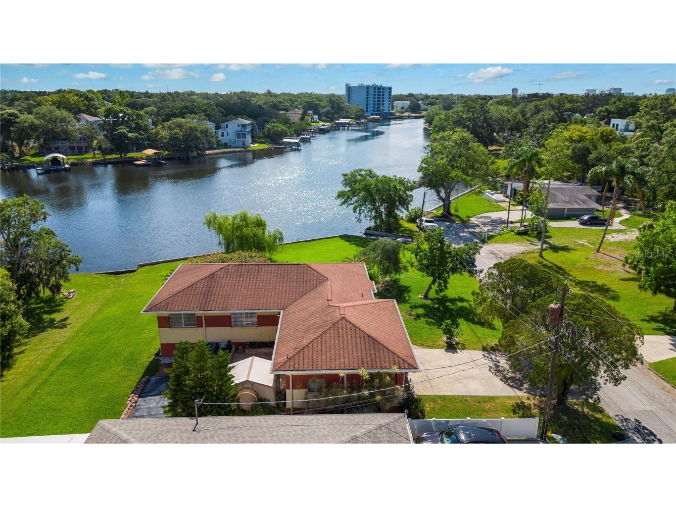 2111 W Ivy Street Tampa FL 33607 - HILLSBOROUGH RIVER T3526572 image1
