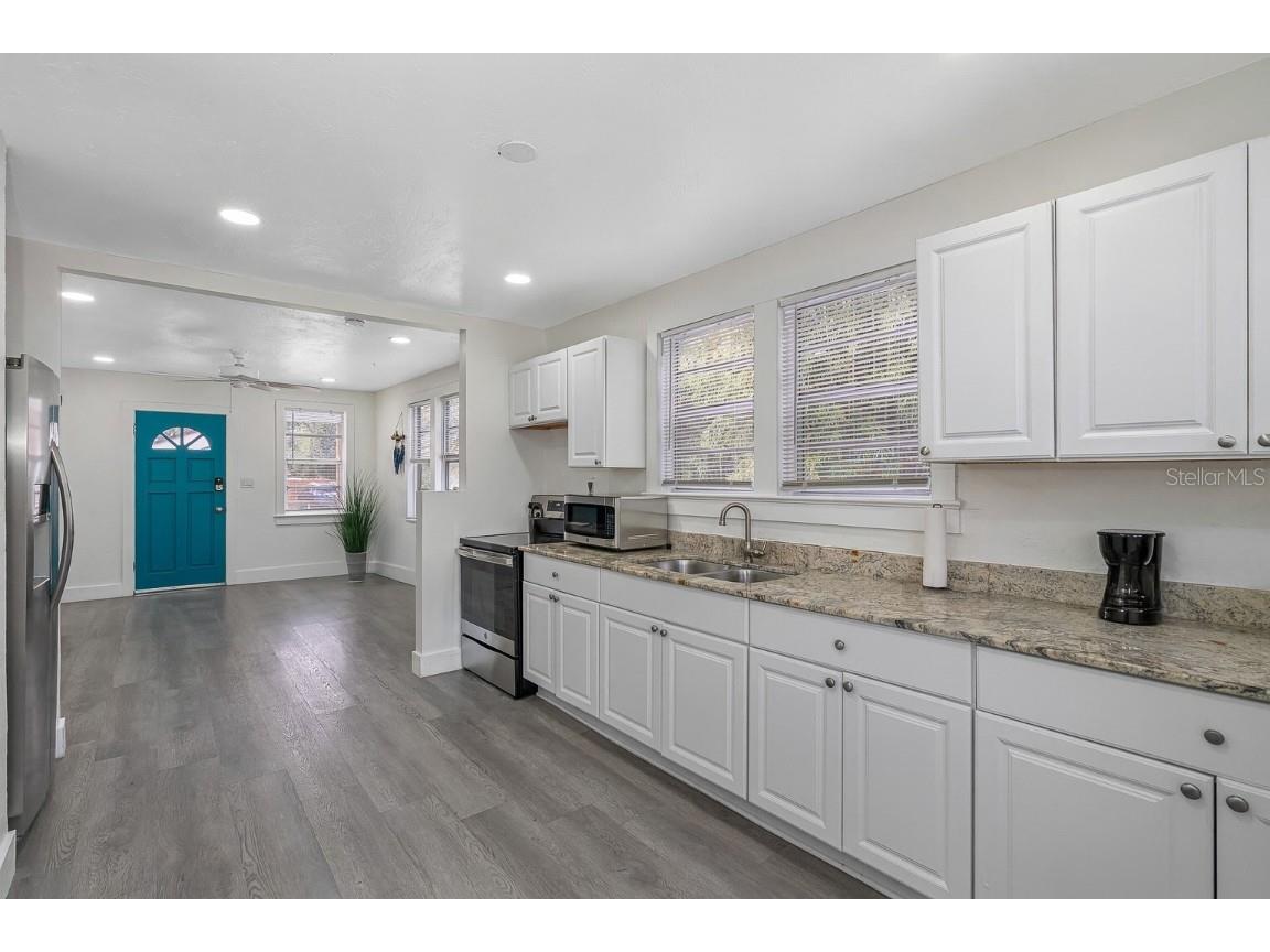 2111 W Palmetto Street Tampa FL 33607 A4673852 image28