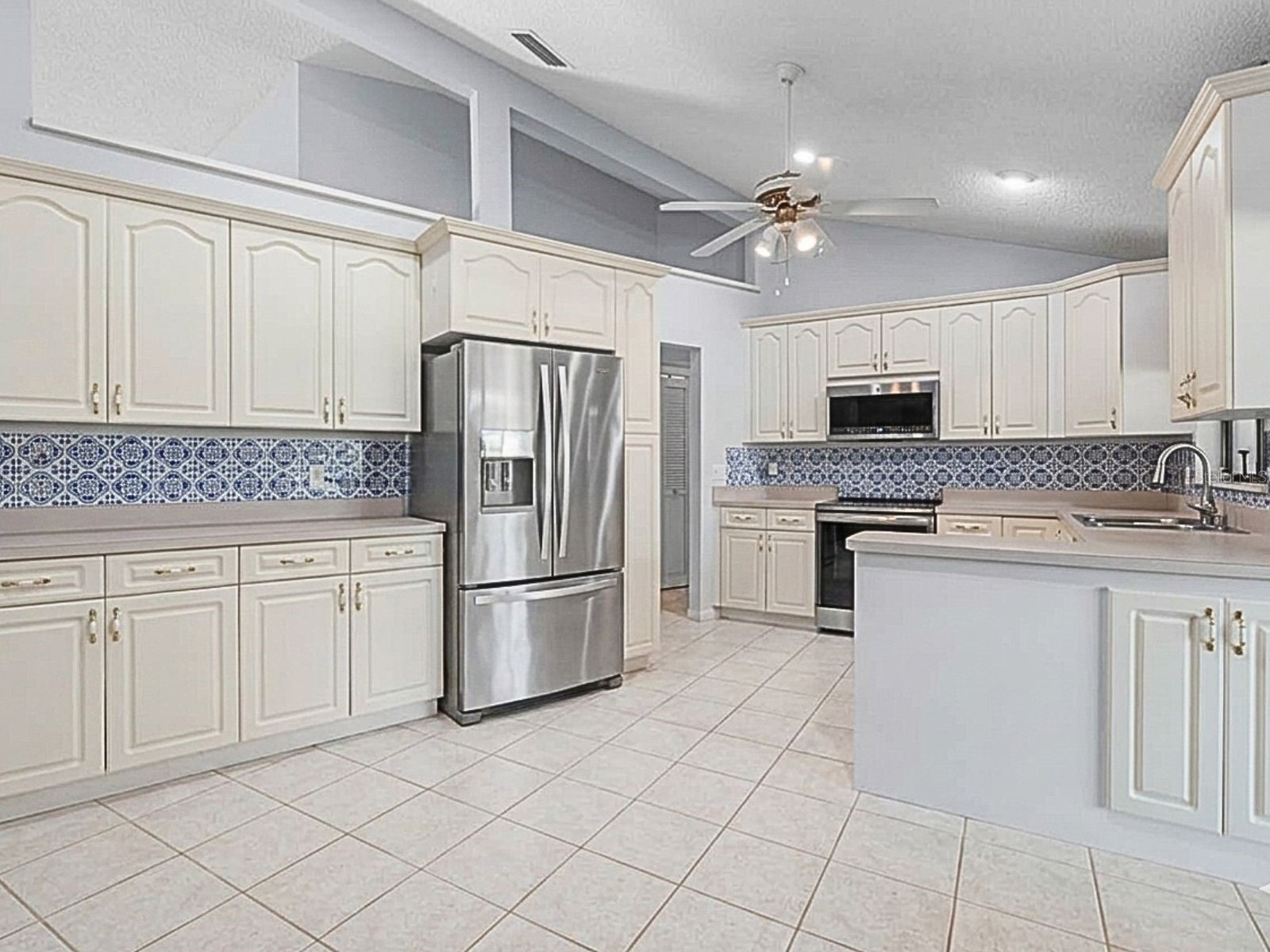 2111 W View Drive Sun City Center FL 33573 TB8485658 image10