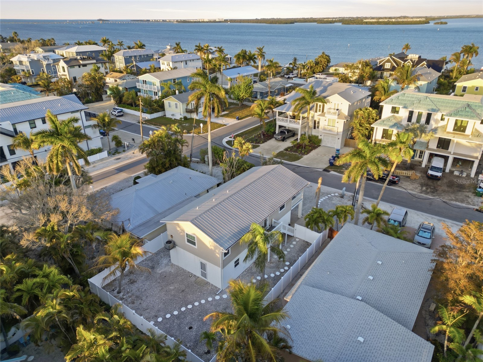 2112 Avenue B Bradenton Beach FL 34217 A4682824 image33
