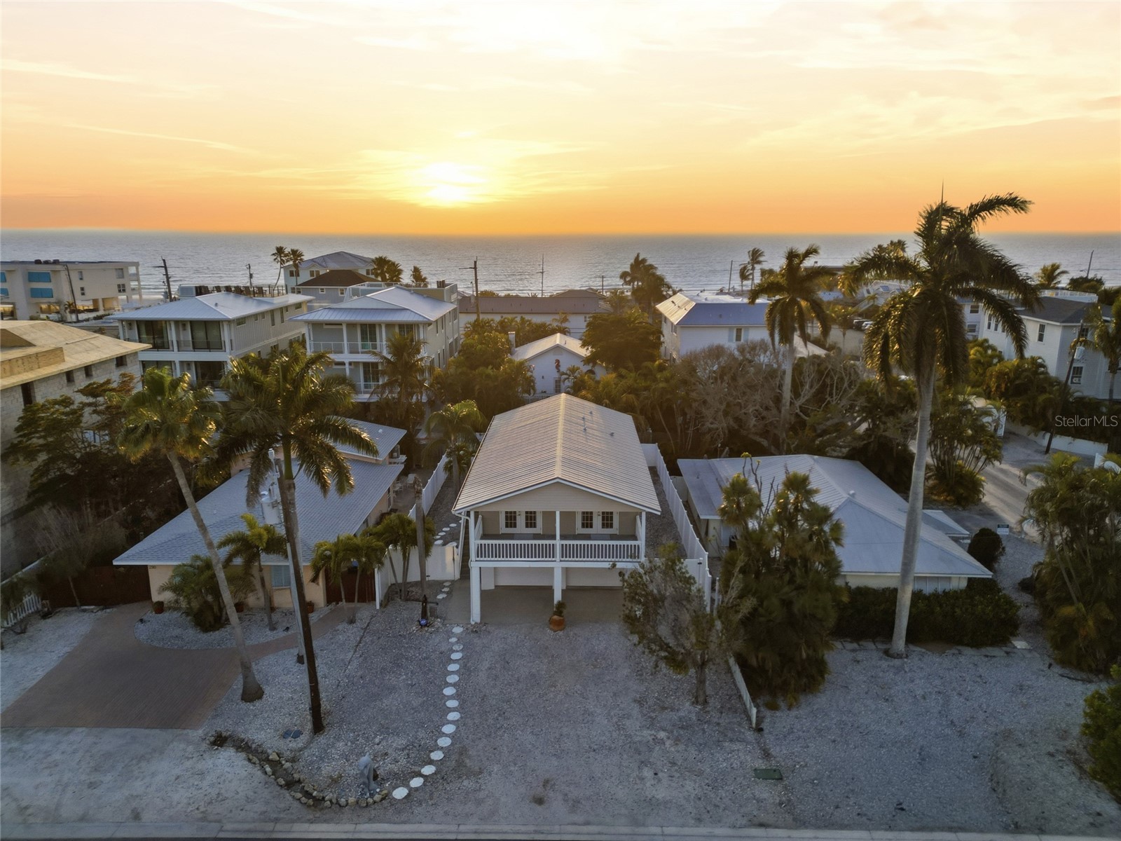 2112 Avenue B Bradenton Beach FL 34217 A4682824 image34