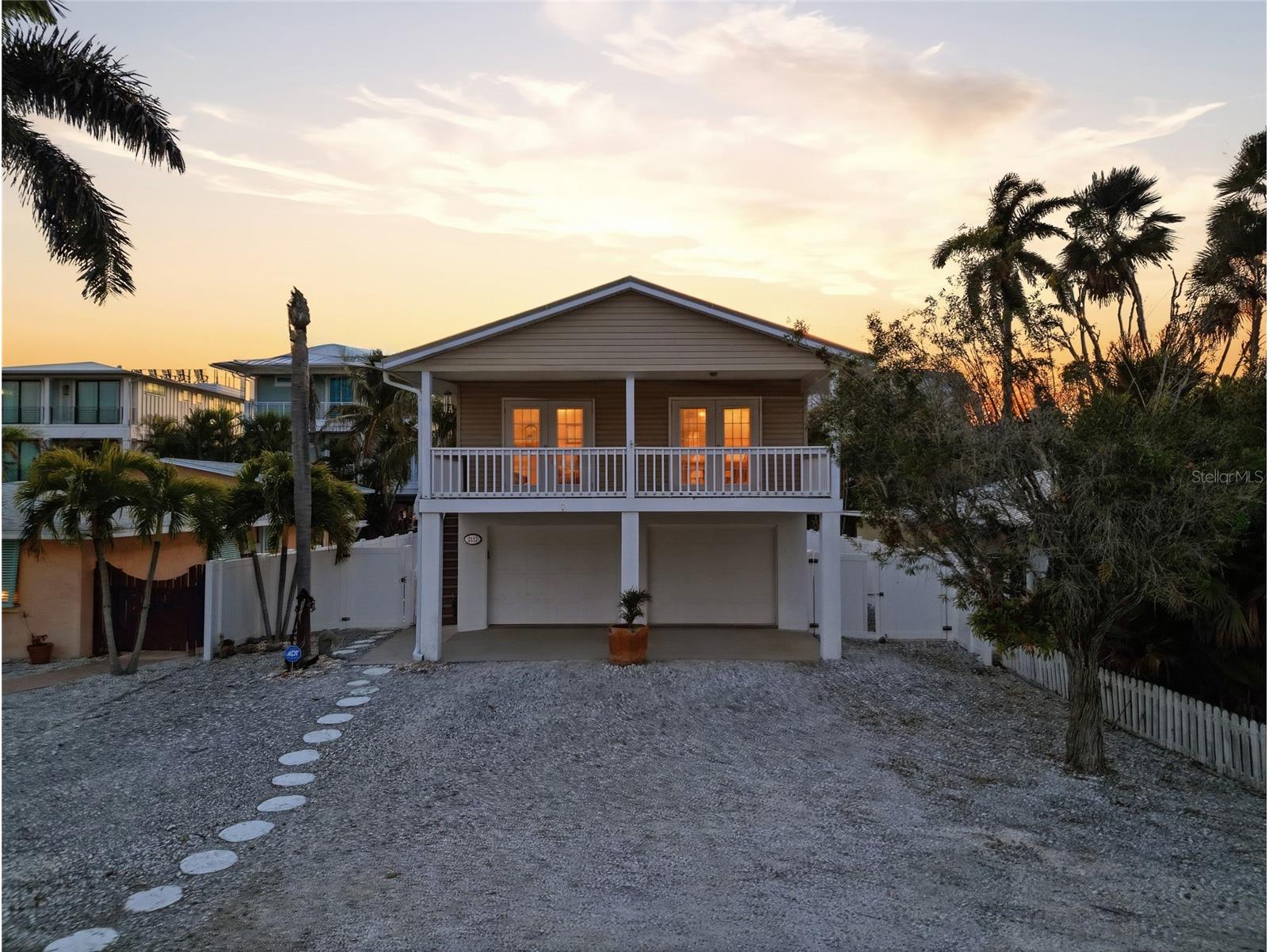 2112 Avenue B Bradenton Beach FL 34217 A4682824 image39