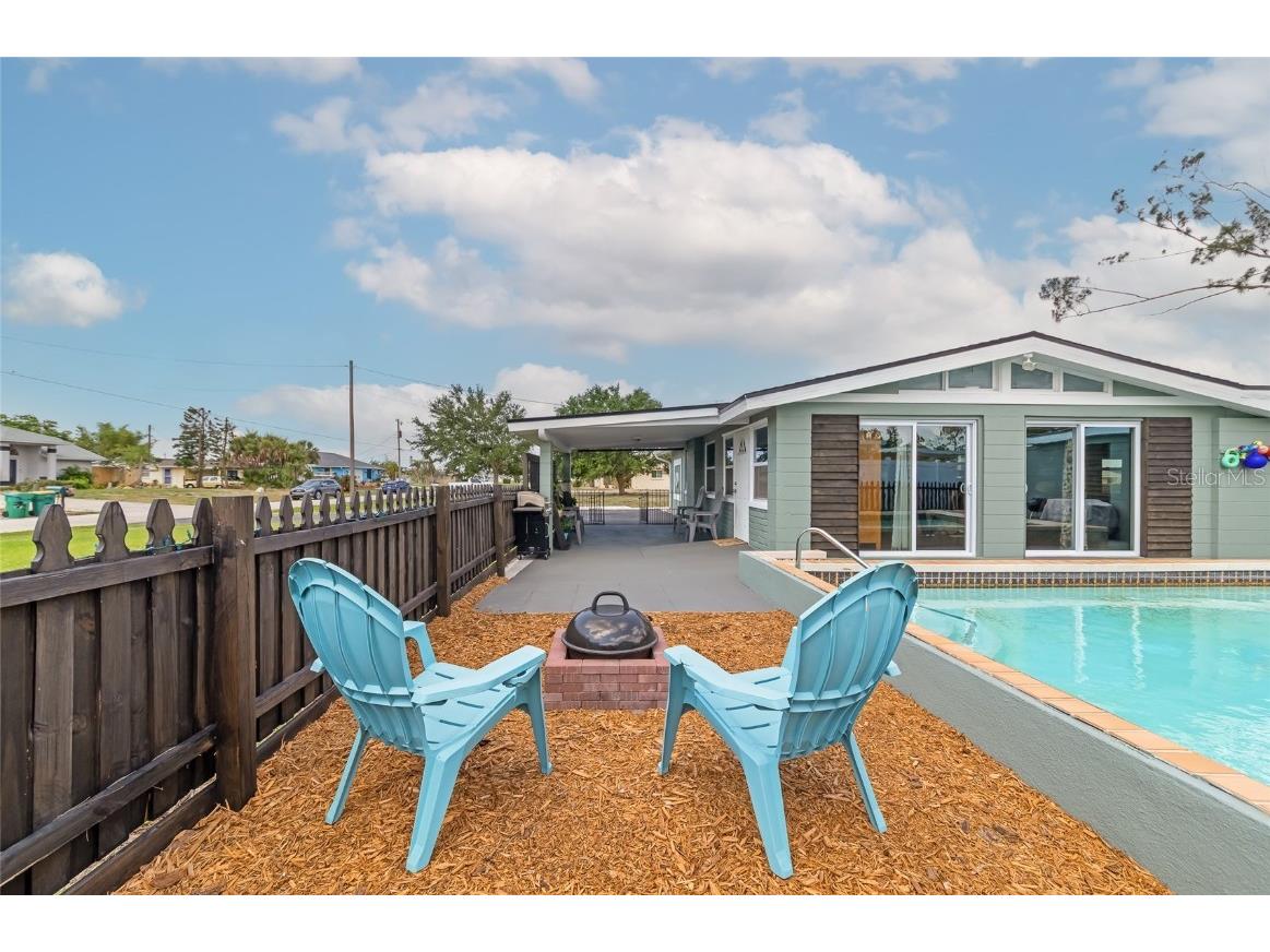 2112 Georgia Avenue Englewood FL 34224 A4568701 image1