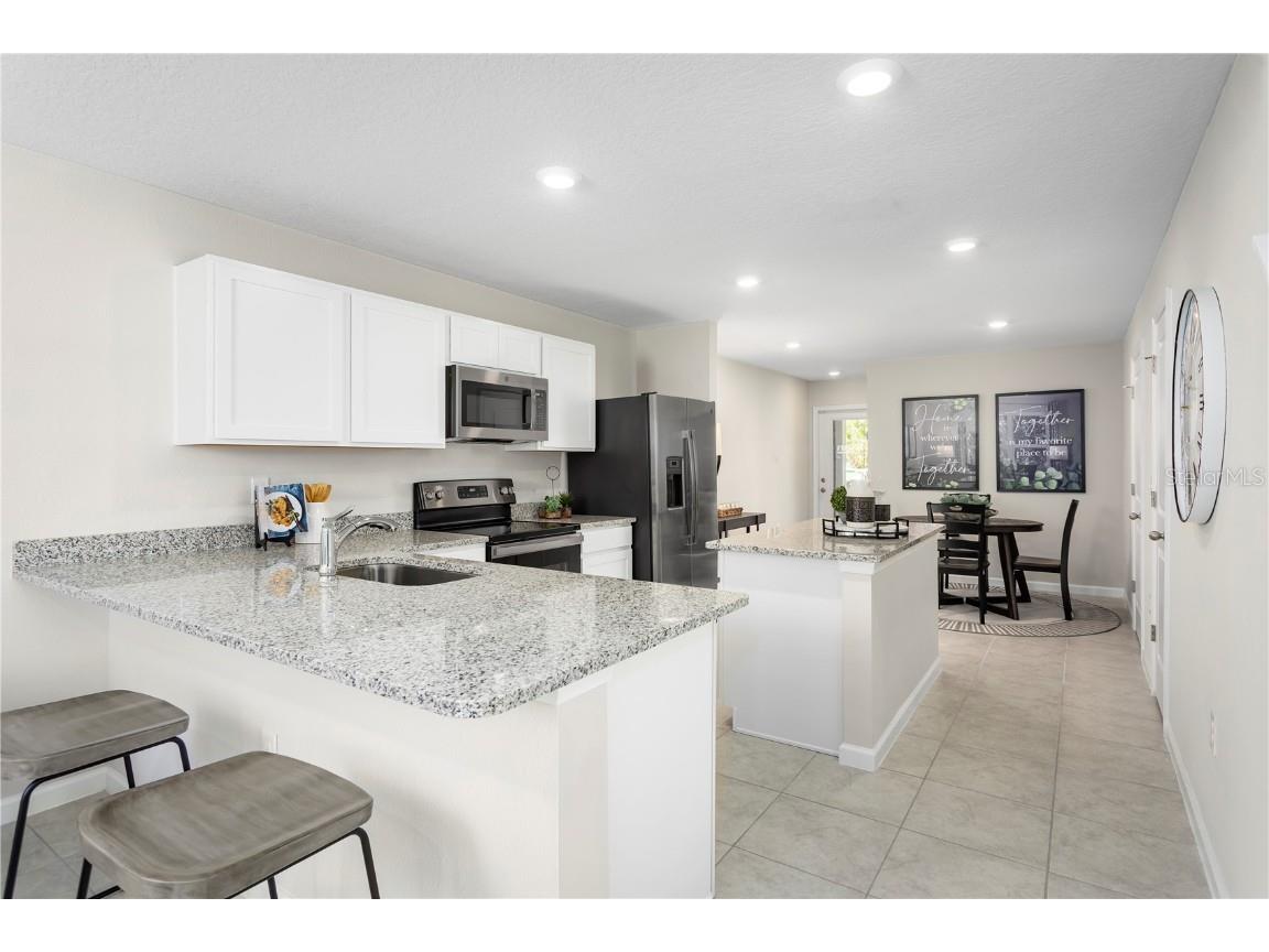 2112 Halogen Way South Daytona FL 32119 W7878175 image4