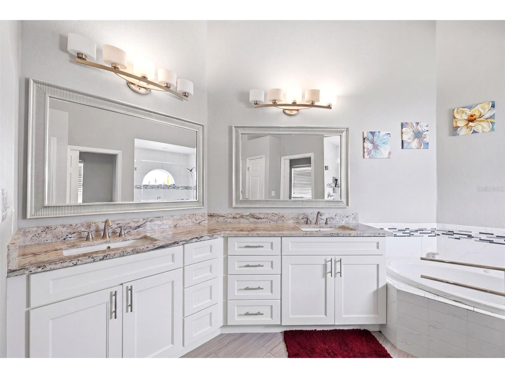 2112 Heritage Crest Drive Valrico FL 33594 TB8514483 image24