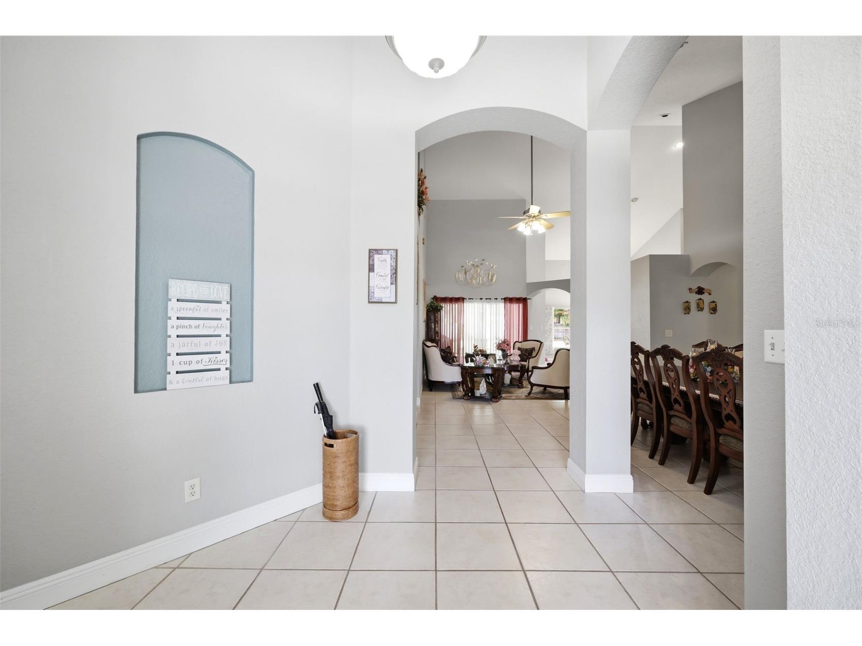2112 Heritage Crest Drive Valrico FL 33594 TB8514483 image4