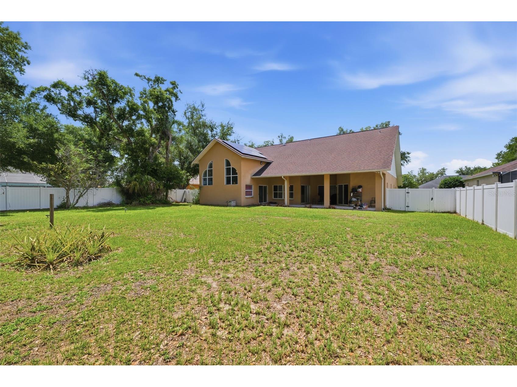 2112 Heritage Crest Drive Valrico FL 33594 TB8514483 image43