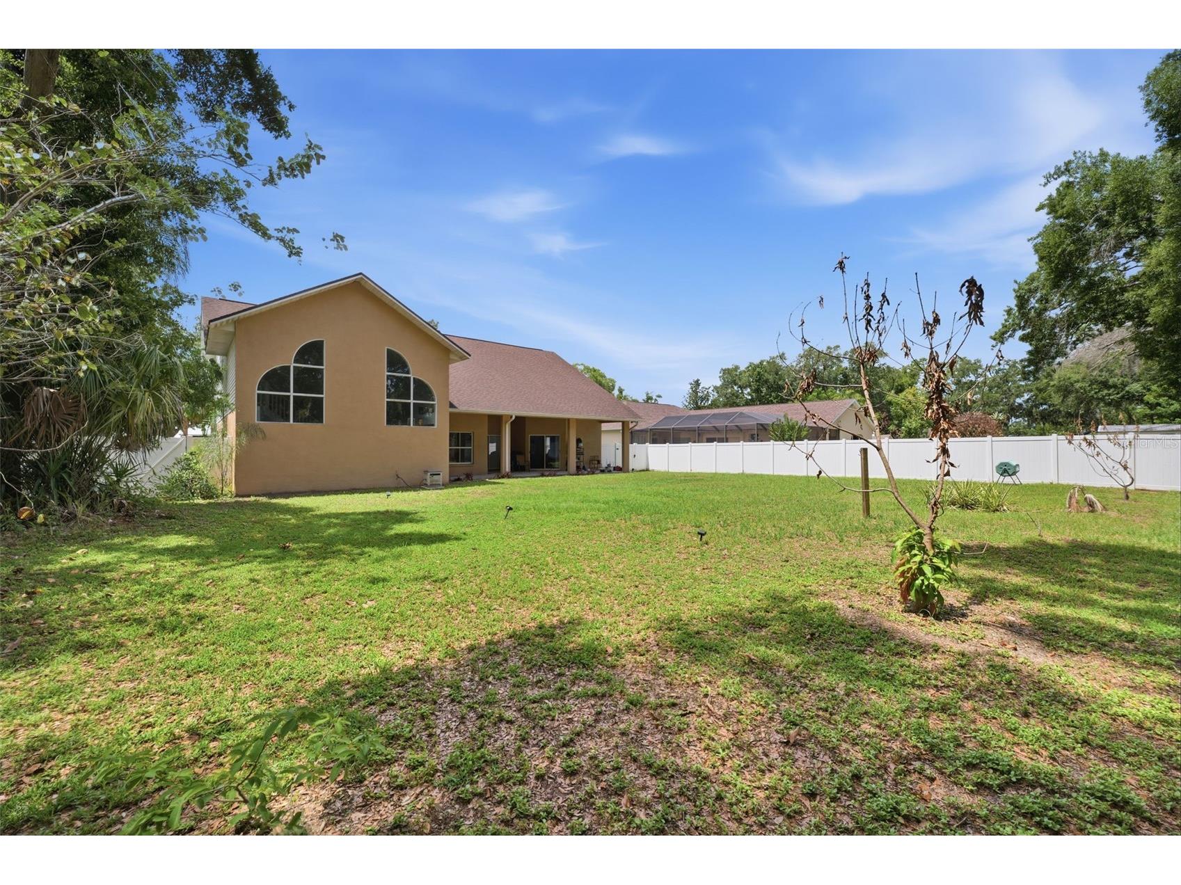 2112 Heritage Crest Drive Valrico FL 33594 TB8514483 image44