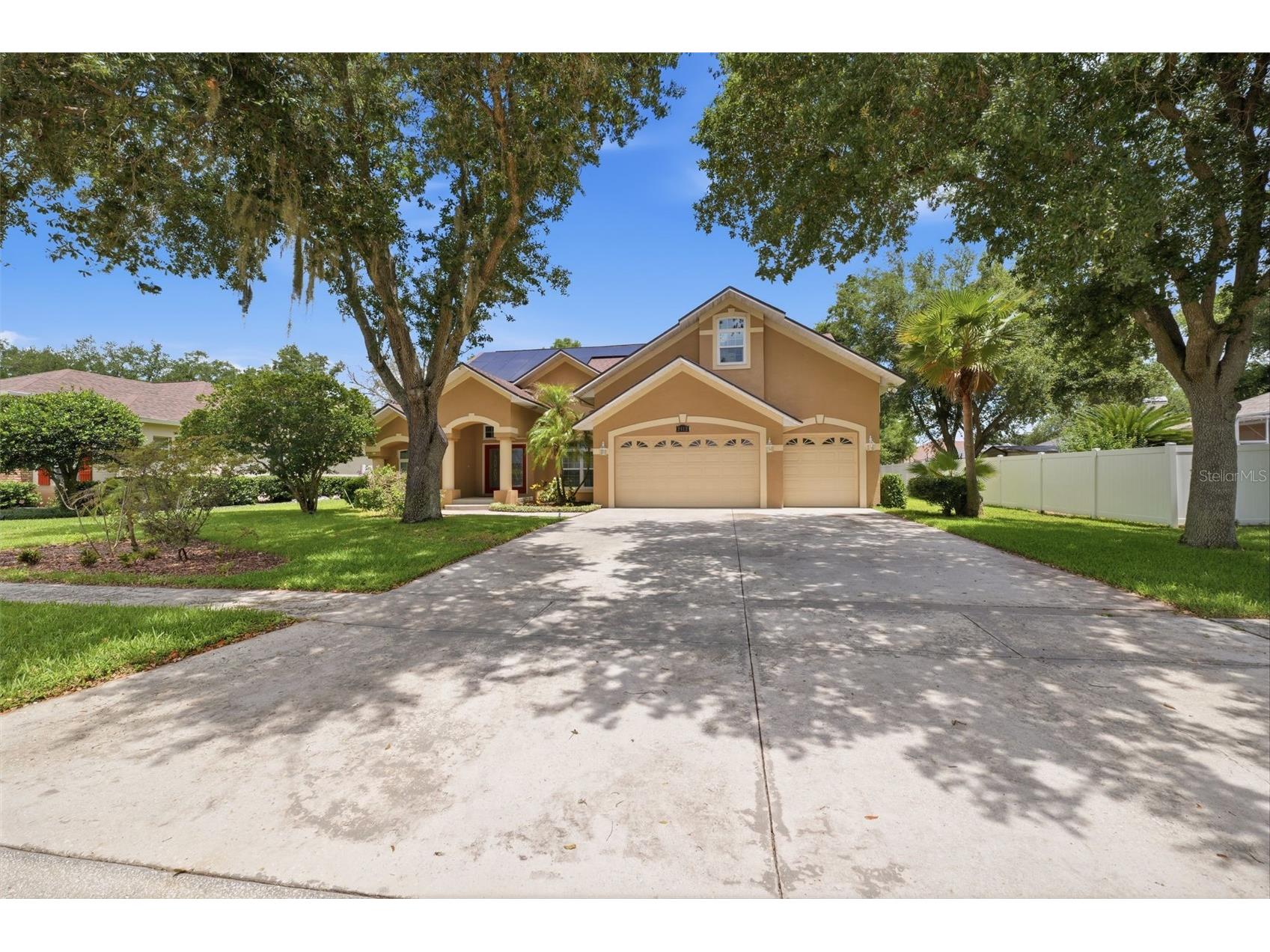 2112 Heritage Crest Drive Valrico FL 33594 TB8514483 image48