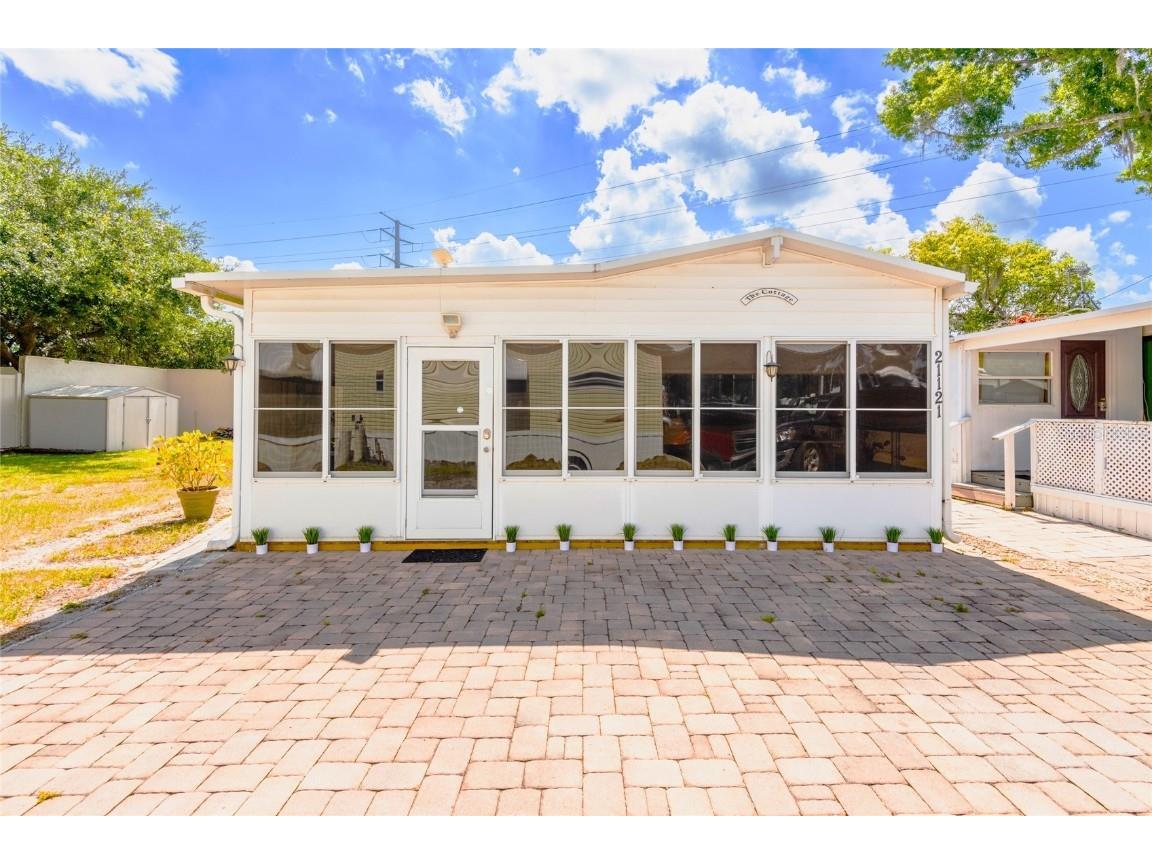 21121 Lazy Days Circle Lutz FL 33558 U8245955 image1