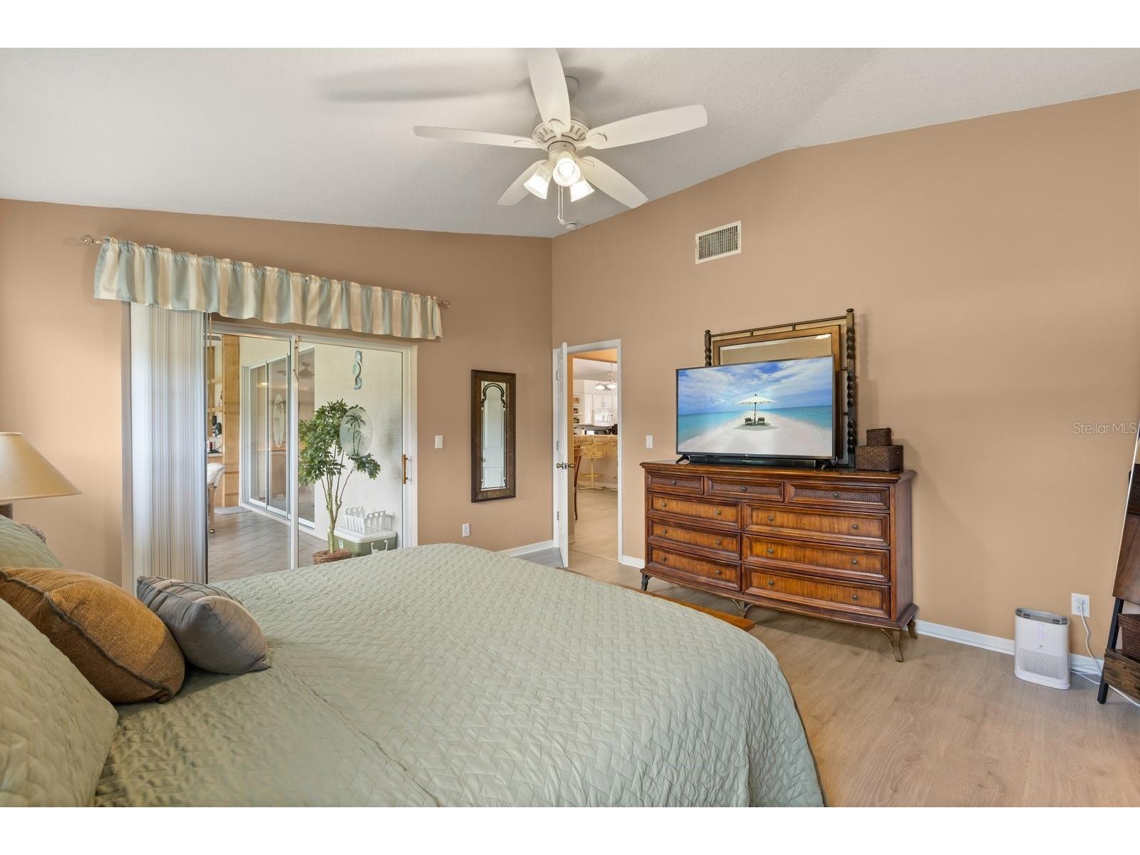 21127 Royal St Georges Lane Leesburg FL 34748 A4686807 image18