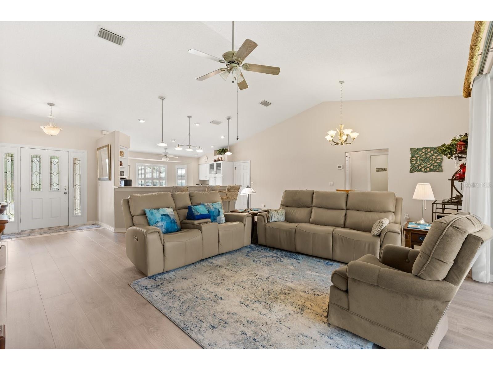 21127 Royal St Georges Lane Leesburg FL 34748 A4686807 image4