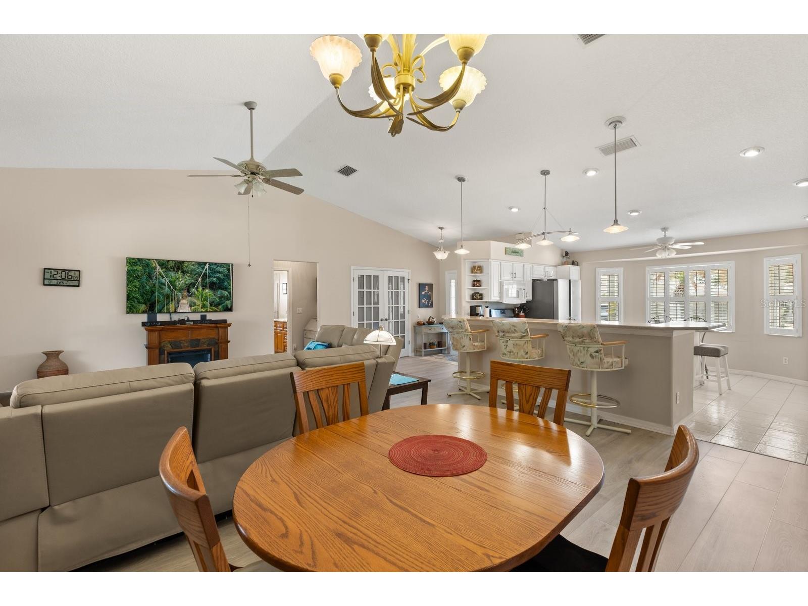21127 Royal St Georges Lane Leesburg FL 34748 A4686807 image7