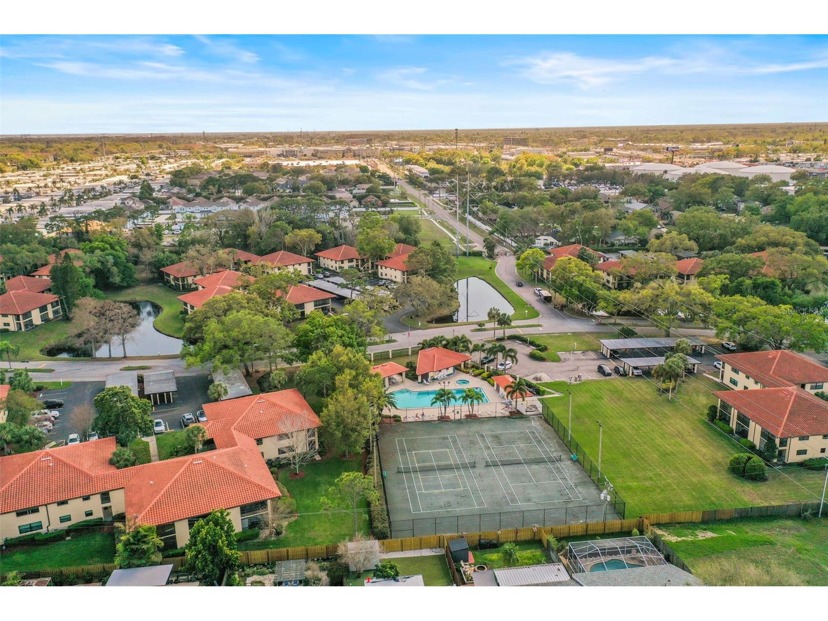 2113 Hammock Pine Boulevard #2113 Clearwater FL 33761 TB8485882 image33
