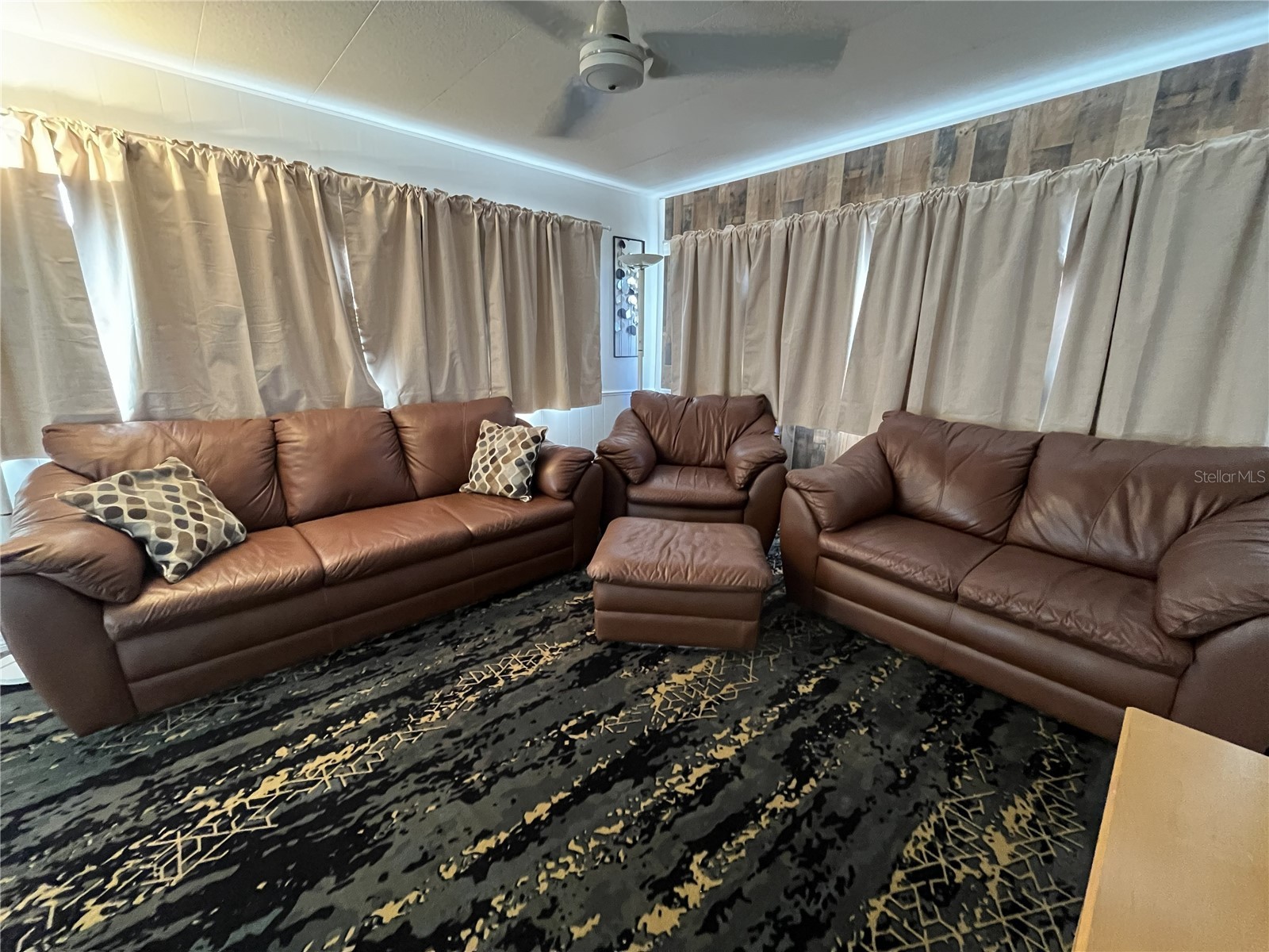 2113 Illinois Avenue Bradenton FL 34207 - SARASOTA BAY A4690286 image8