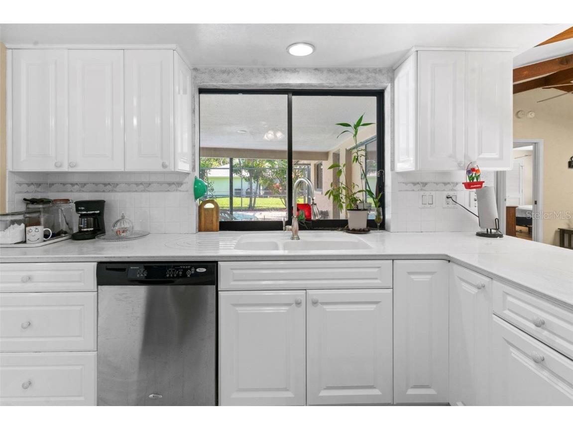 2113 Lochmoor Circle North Fort Myers FL 33903 O6321214 image14