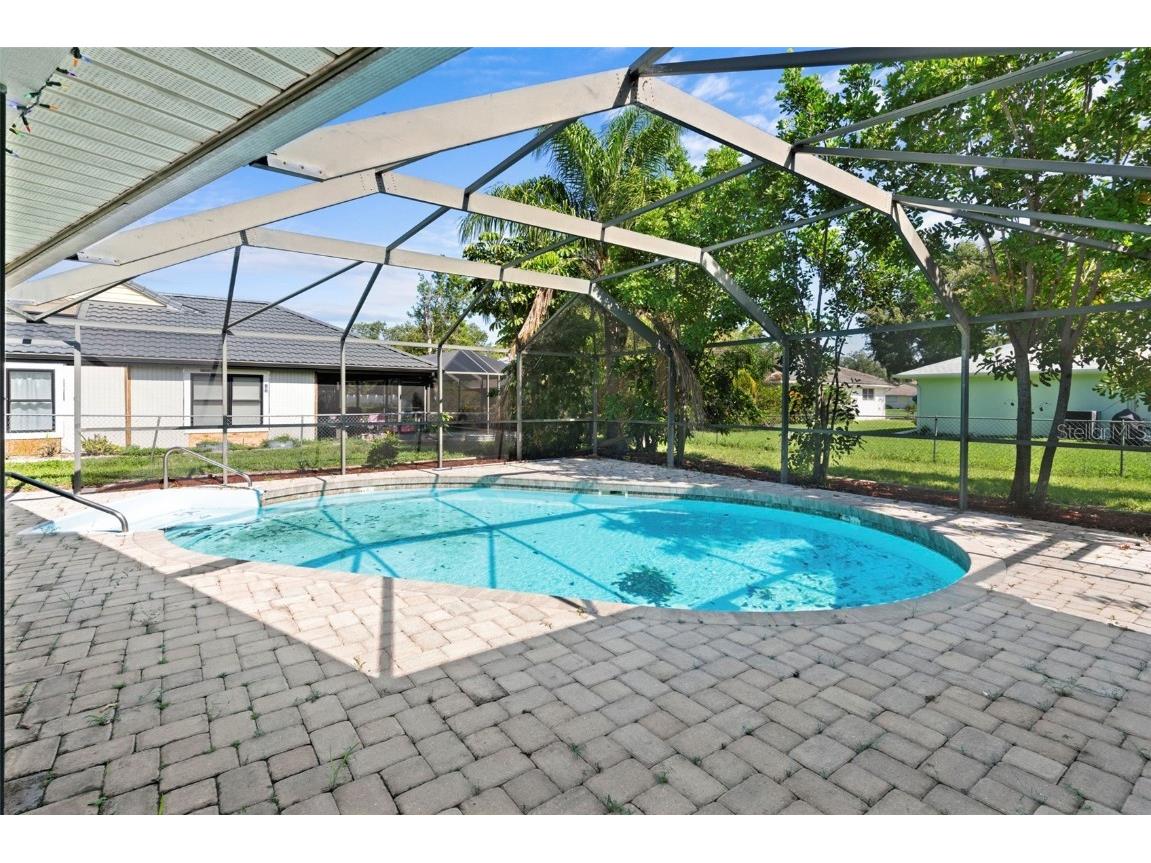 2113 Lochmoor Circle North Fort Myers FL 33903 O6321214 image40