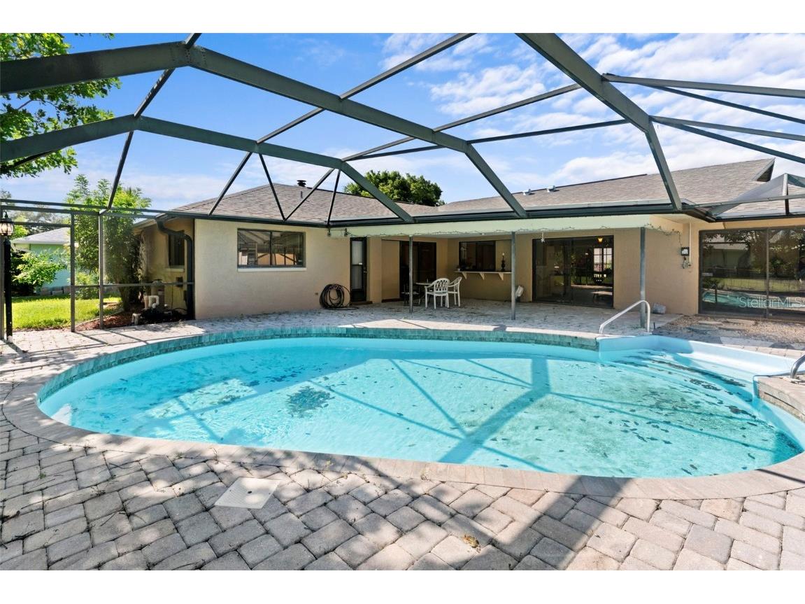 2113 Lochmoor Circle North Fort Myers FL 33903 O6321214 image41