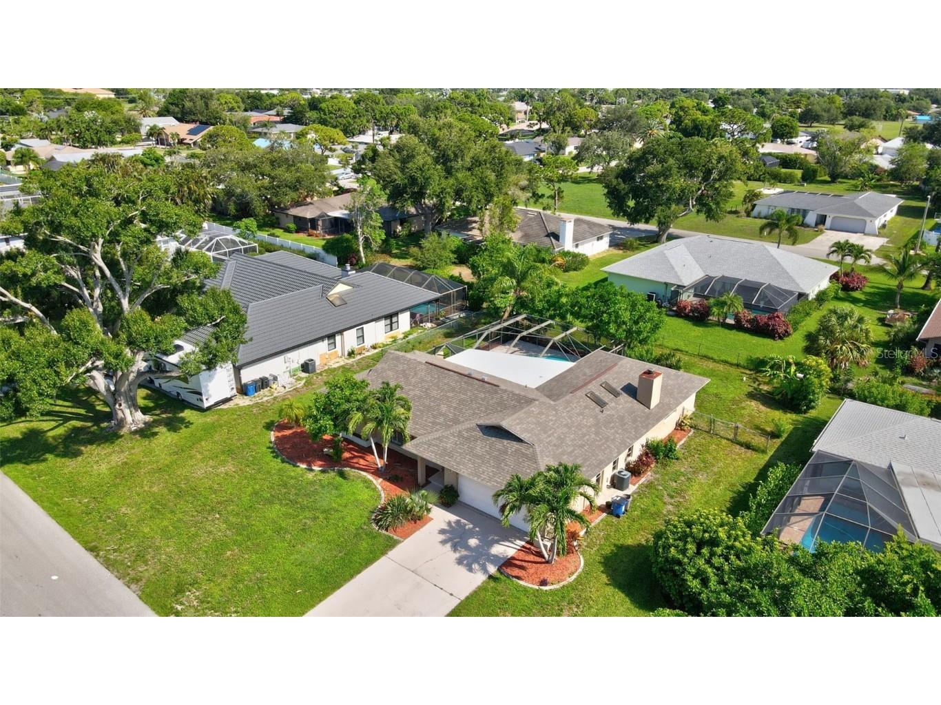 2113 Lochmoor Circle North Fort Myers FL 33903 O6321214 image47