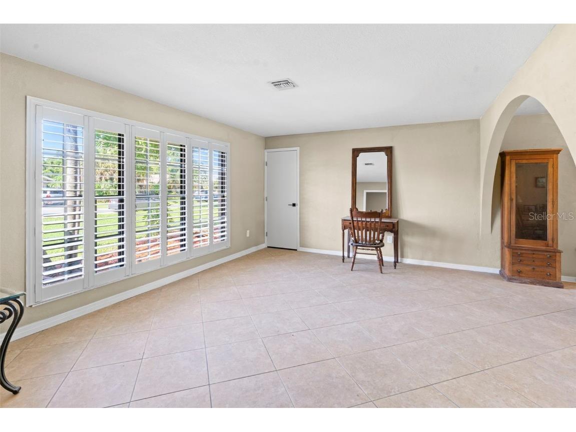 2113 Lochmoor Circle North Fort Myers FL 33903 O6321214 image5